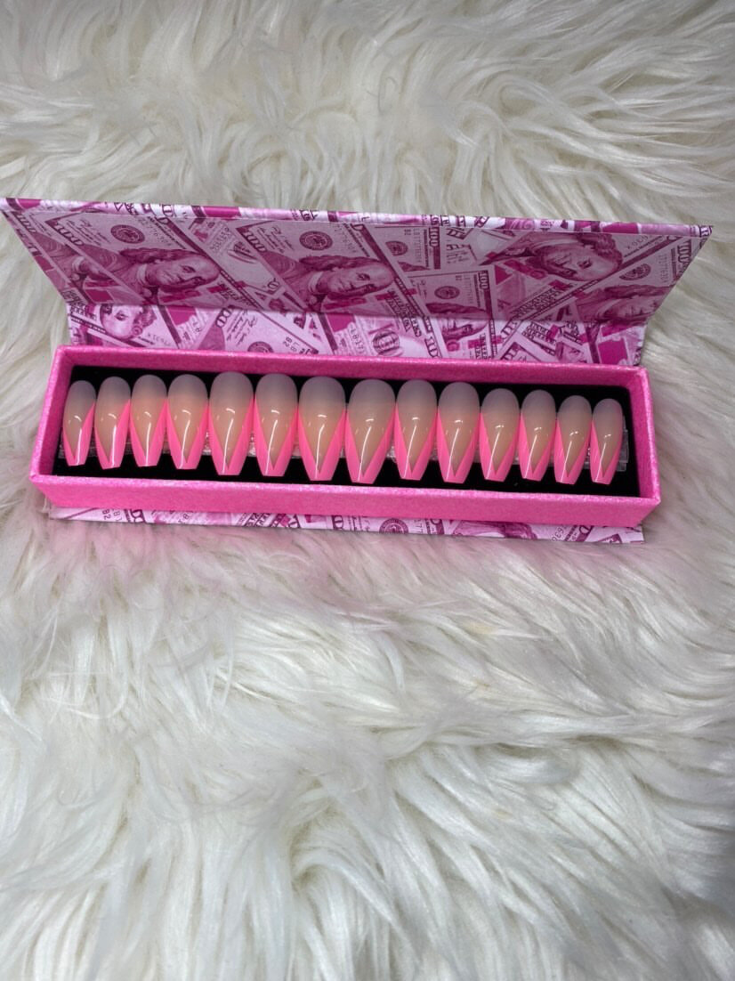 26EFD403-4F5B-4F99-A01A-15D145AD9B29