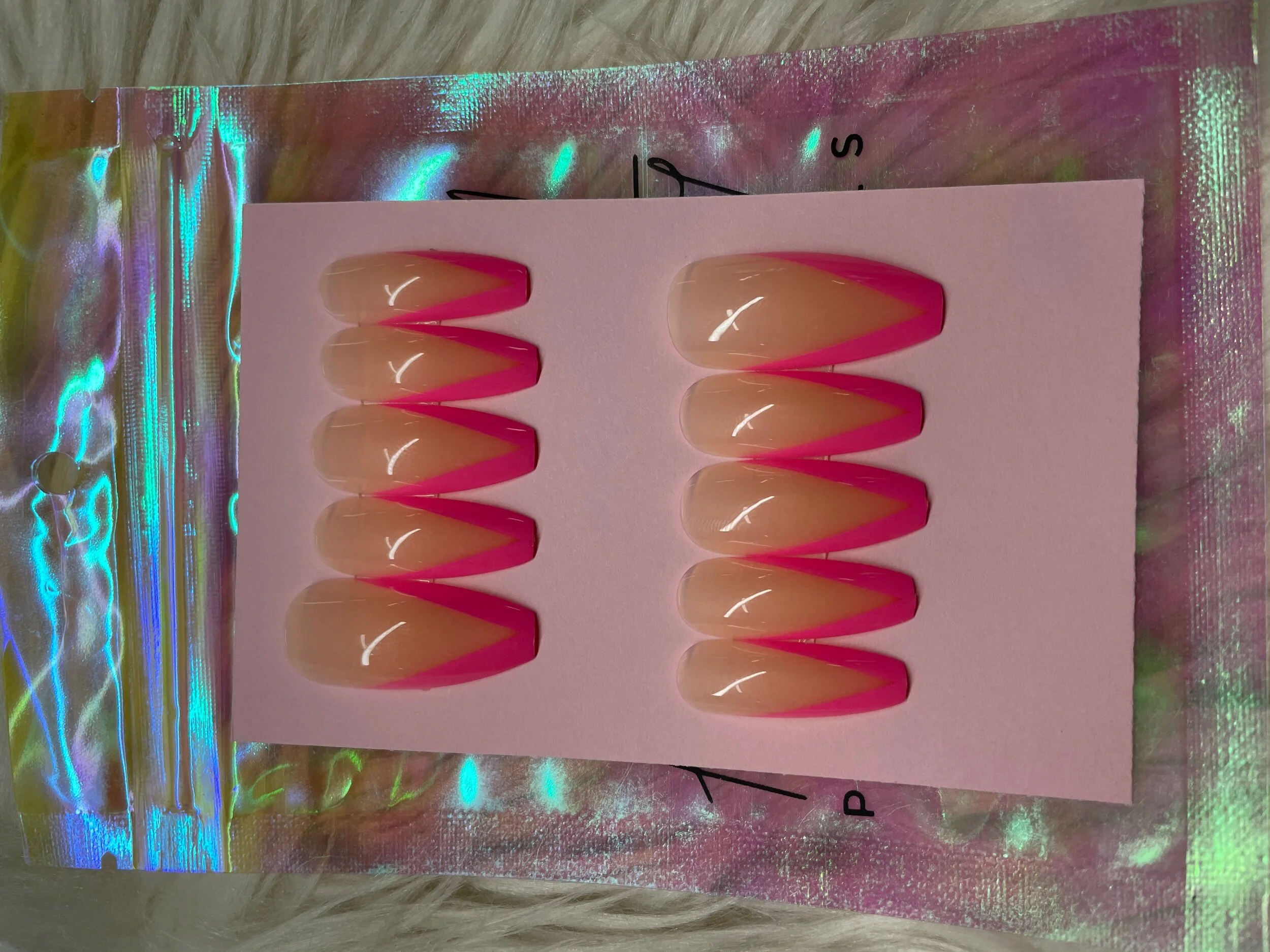 EEC47FB2-FAB5-4DA4-ACBC-607F7A51CCC4