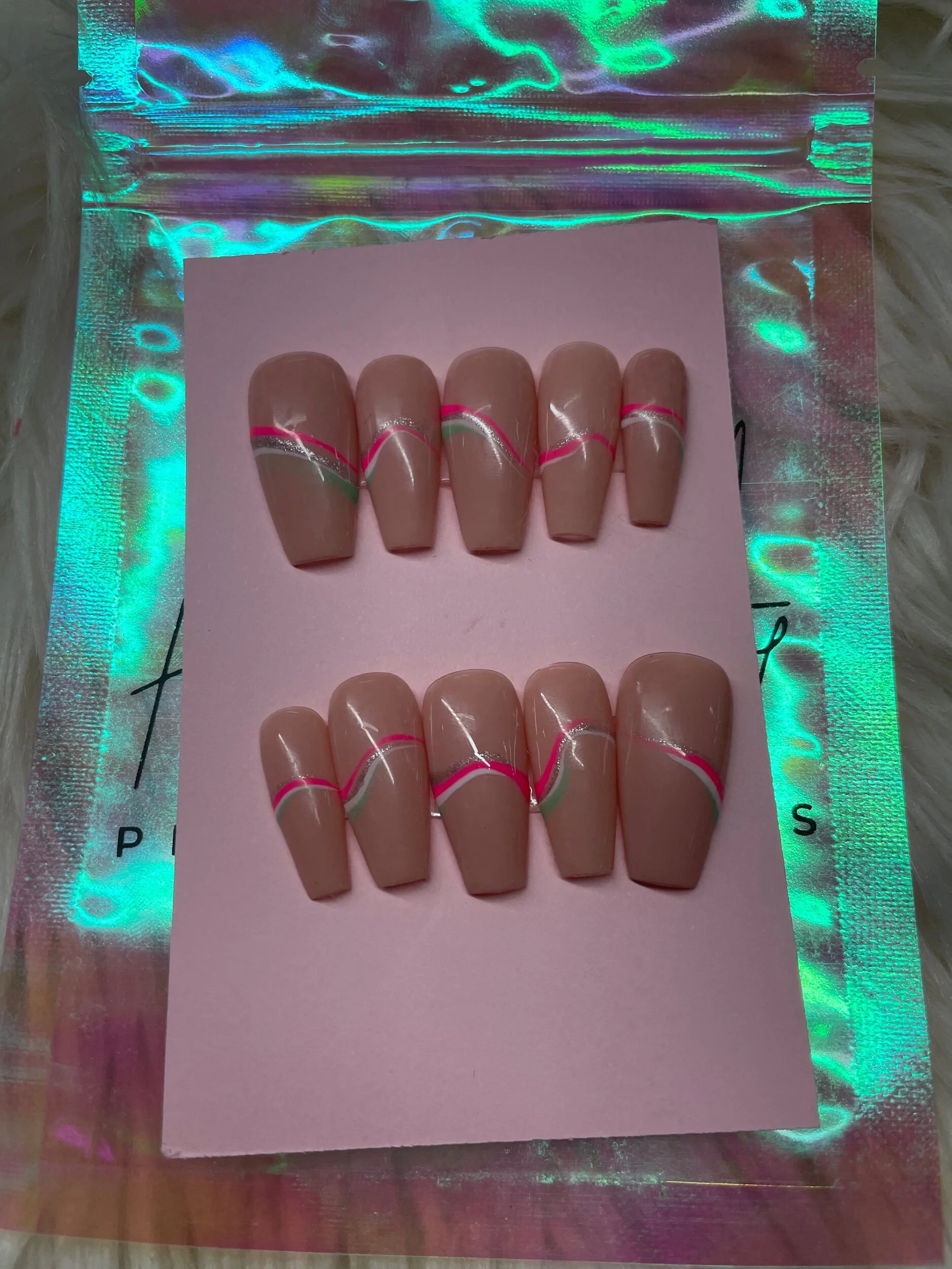 3BB306D6-076C-4649-AF8E-B326DFCA28BE