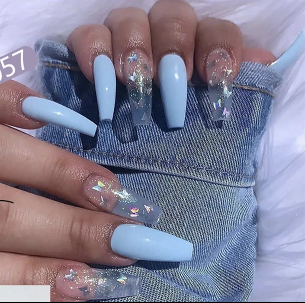 77AA0C38-5D83-46CE-A35B-DA729E603445