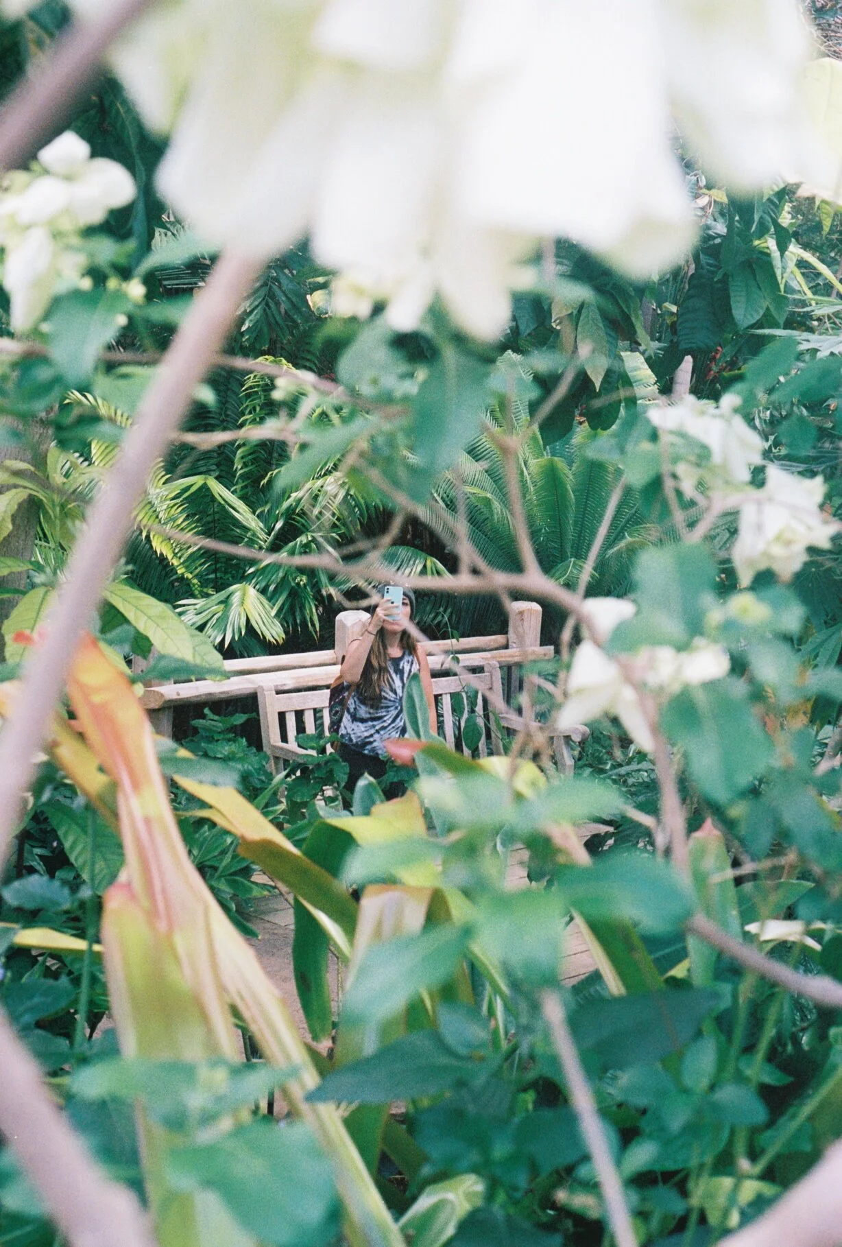 R1-00109-032A copy.JPG