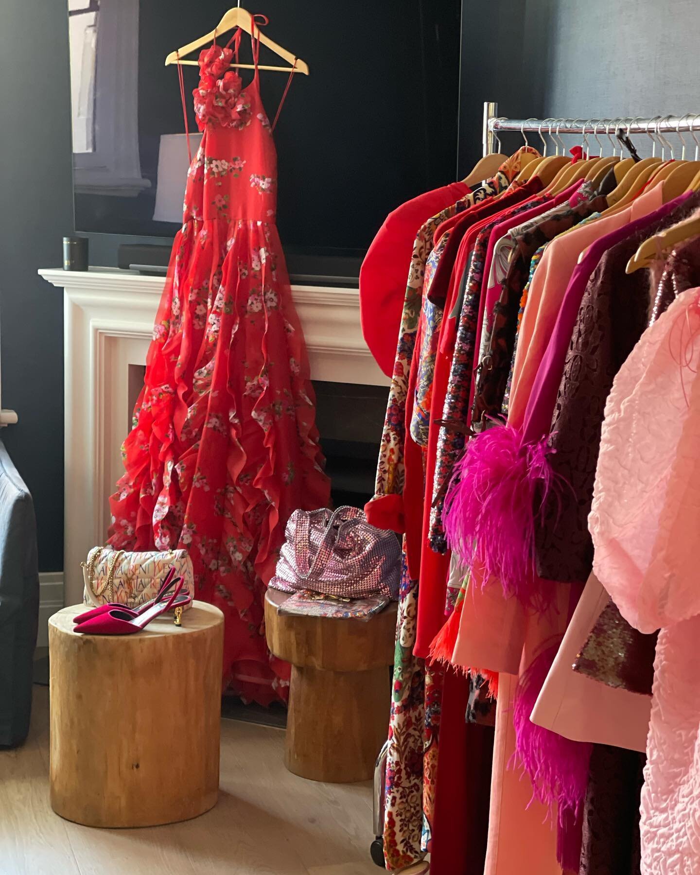 House and Wardrobe of Dreams ✨ A peak into @thestylistsedit.au  X @matchesfashion Trunk Show | A curated edit of new season&rsquo;s treasure and event showstoppers, showcased in a stunning residence 💫 A new way to retail ✨ @alexandragrahamprofession