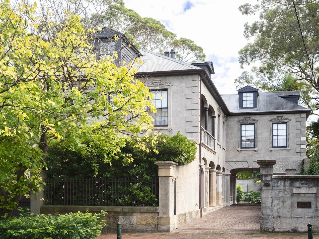 E1 Sotheby Darley St 0232 LR.jpeg