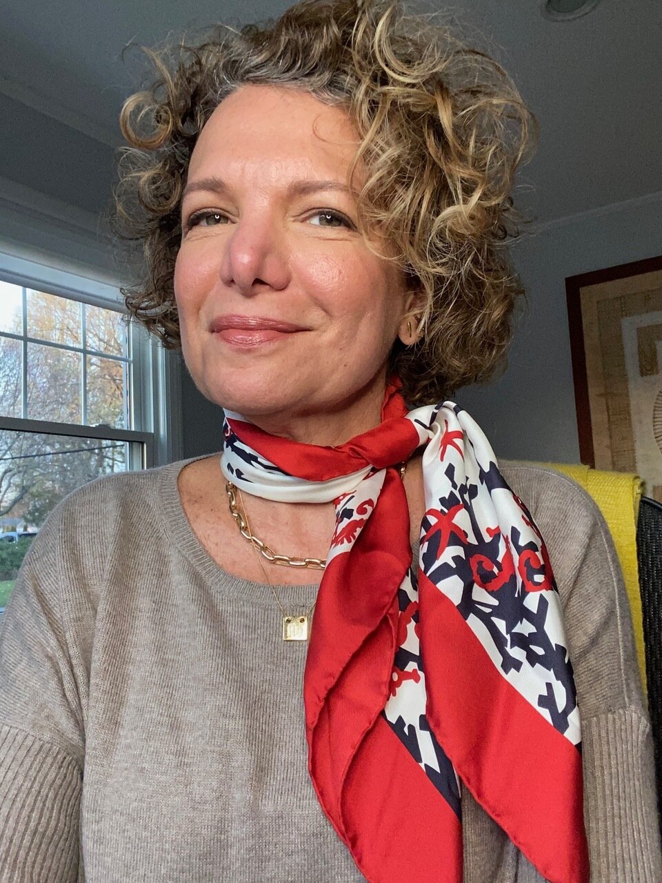 3 different ways of wearing a scarf during video calls - side knot neck scarf - Marcia Crivorot Personal Stylist NY.jpeg