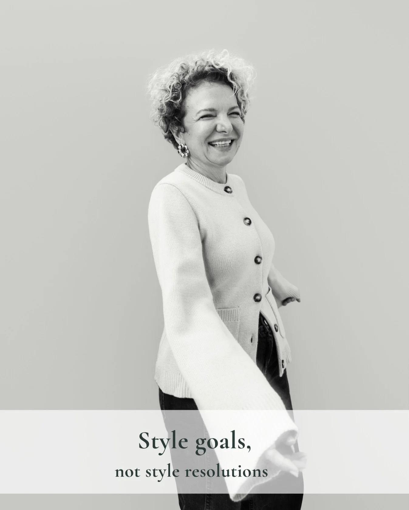 When it comes to style, I&rsquo;m not a big fan of resolutions.

I prefer setting style goals.

Goals feel more realistic, more flexible, and much kinder to real life.

What we wear impacts our routine and how we feel every day, so starting the year 