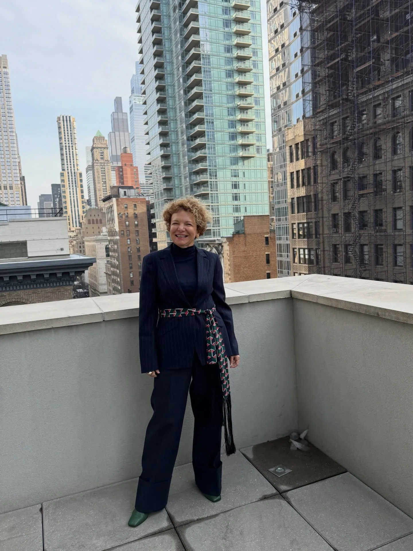 Week 6 of One Small Style Change
(The last one!) 

Rewear a piece you love. Style it in a new way.

No shopping, no pressure, just creativity.

I wore a vintage scarf over a blazer. I never thought about doing this, and I loved it. 

Thank you for do