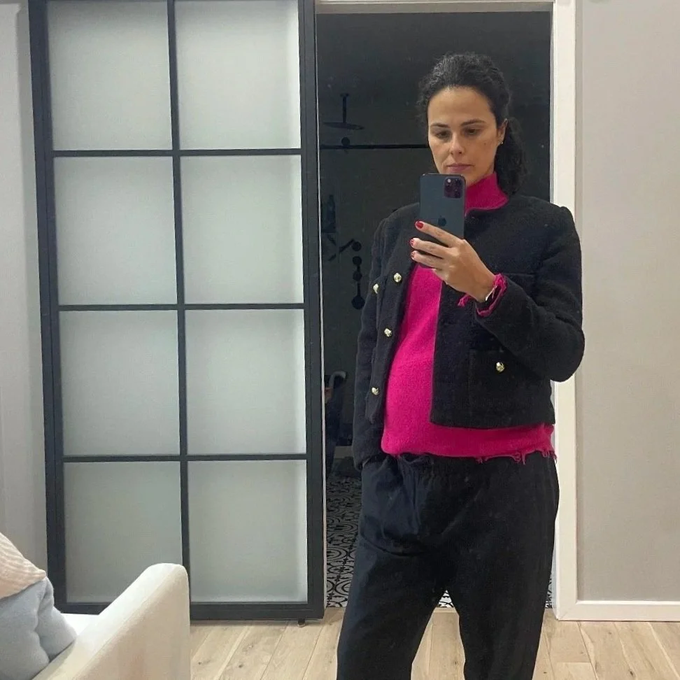 What to Wear When Nothing Fits: A Real Styling Session During Pregnancy