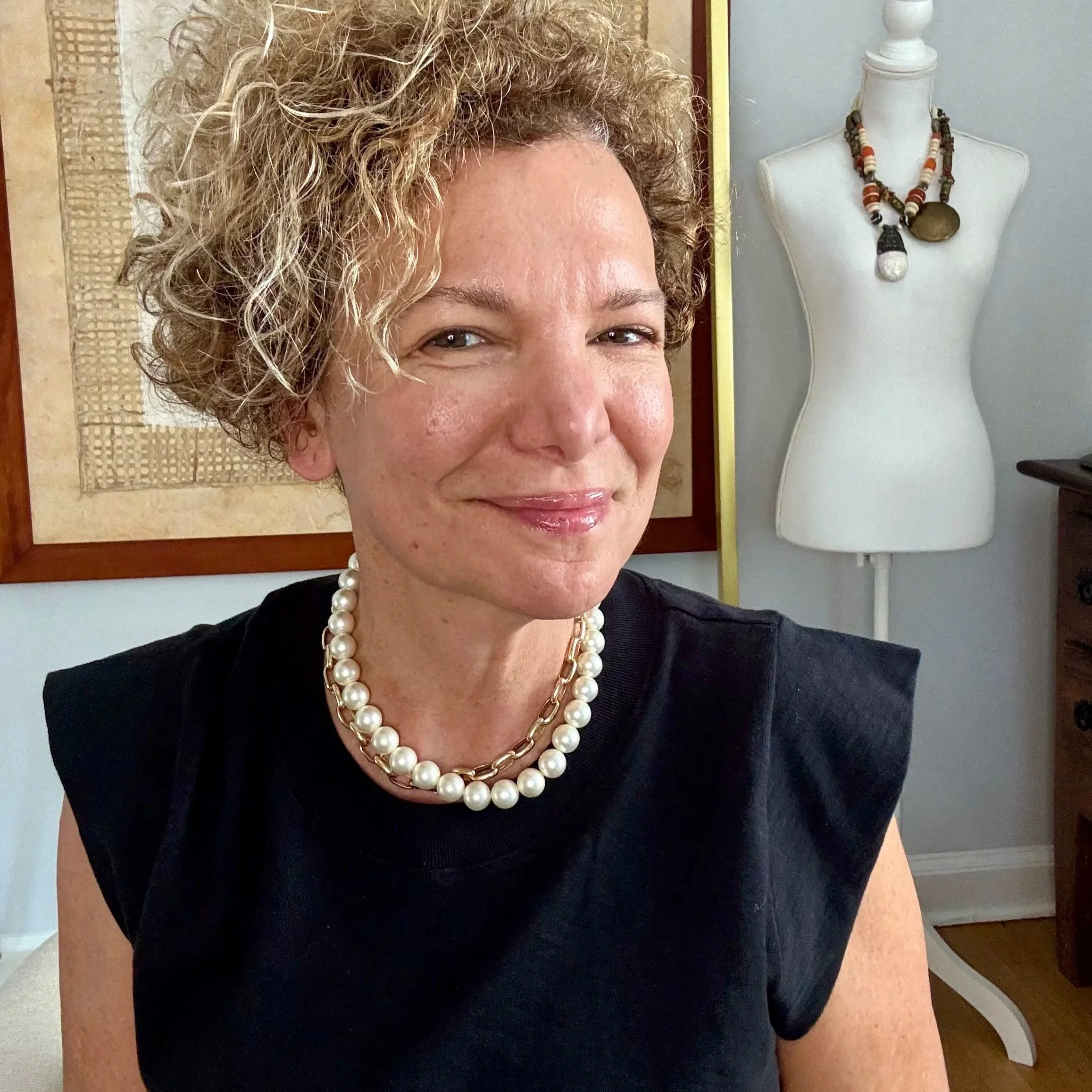 Do Pearls Make You Look Older?