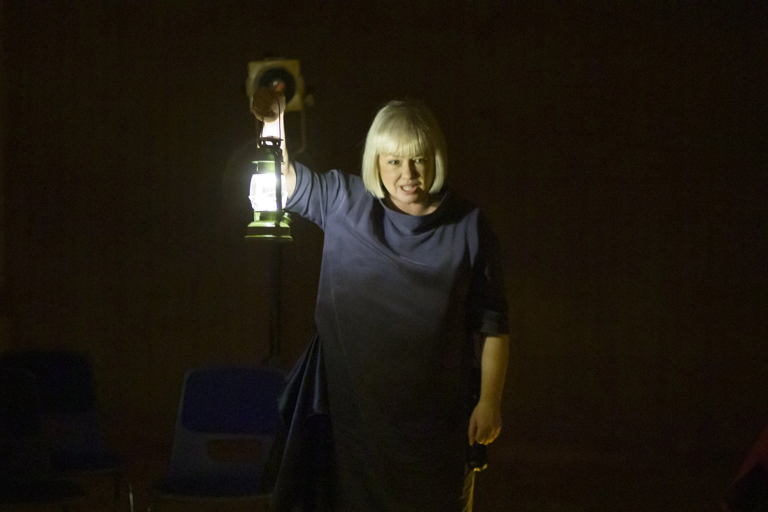 Move Gluasad Mairi with lamp PHOTO BY SANDIE MACIVER.jpg