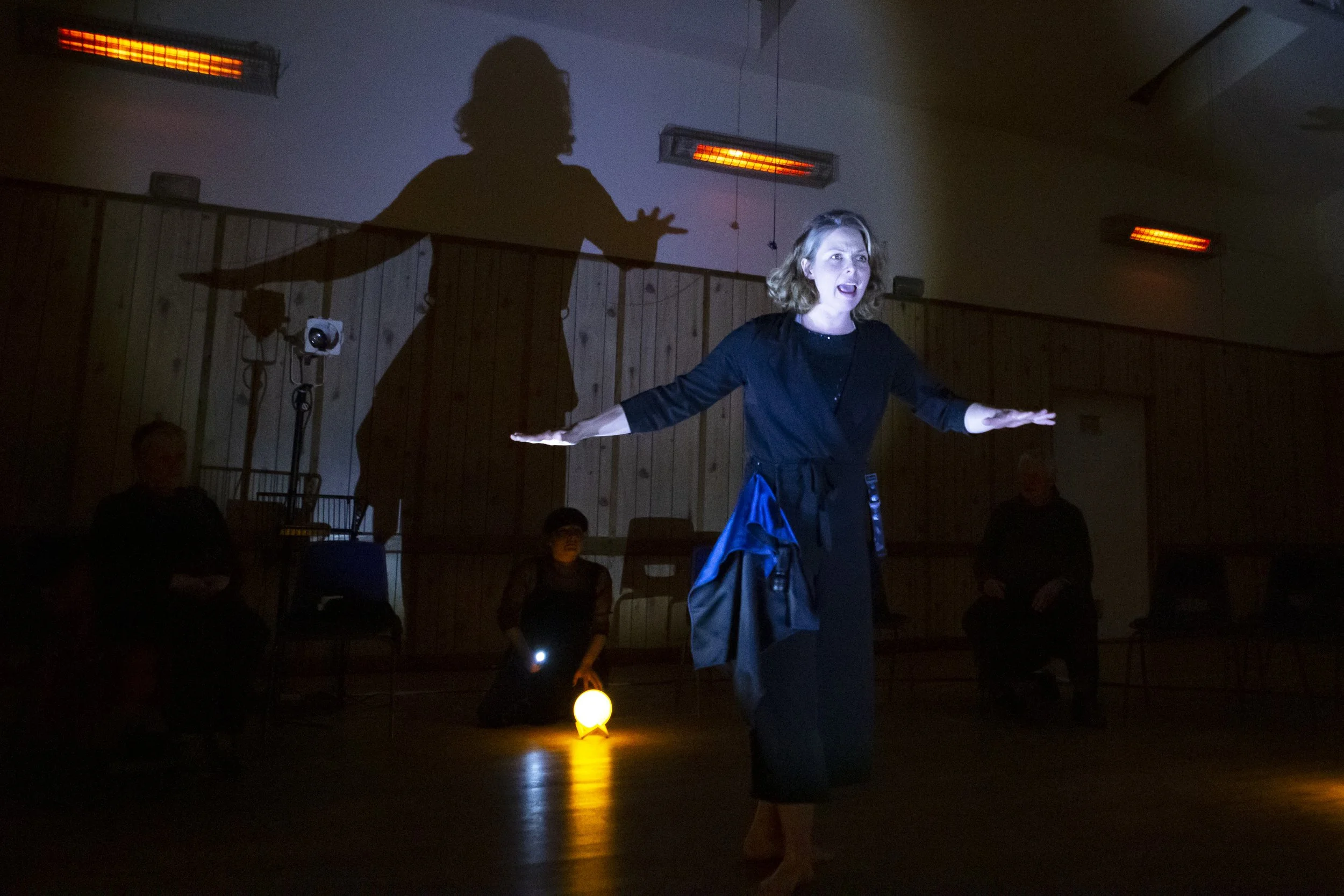 Move Gluasad Julia dancing PHOTO BY SANDIE MACIVER.jpg