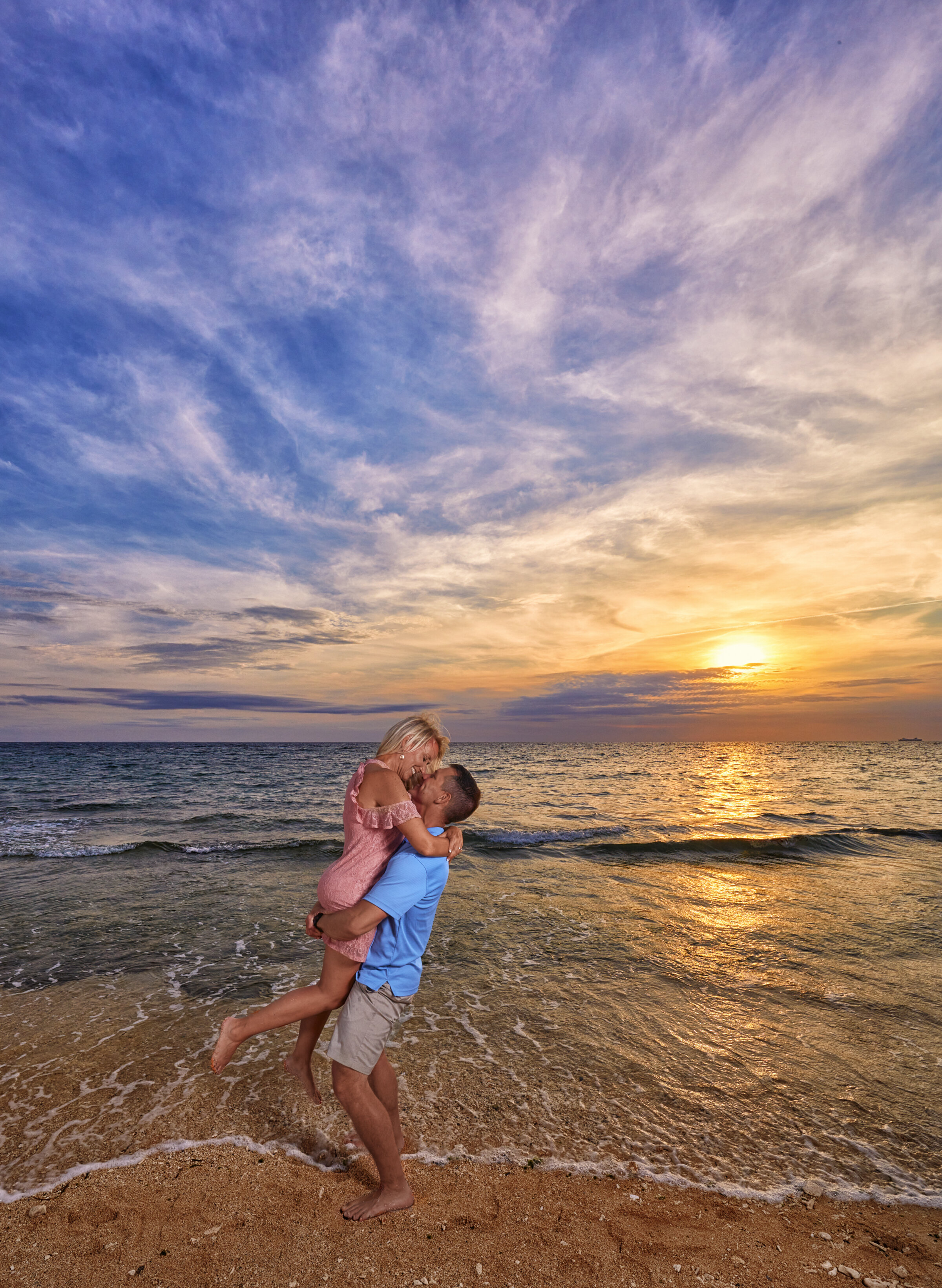 Okinawa Sunset Couples Photography Session 