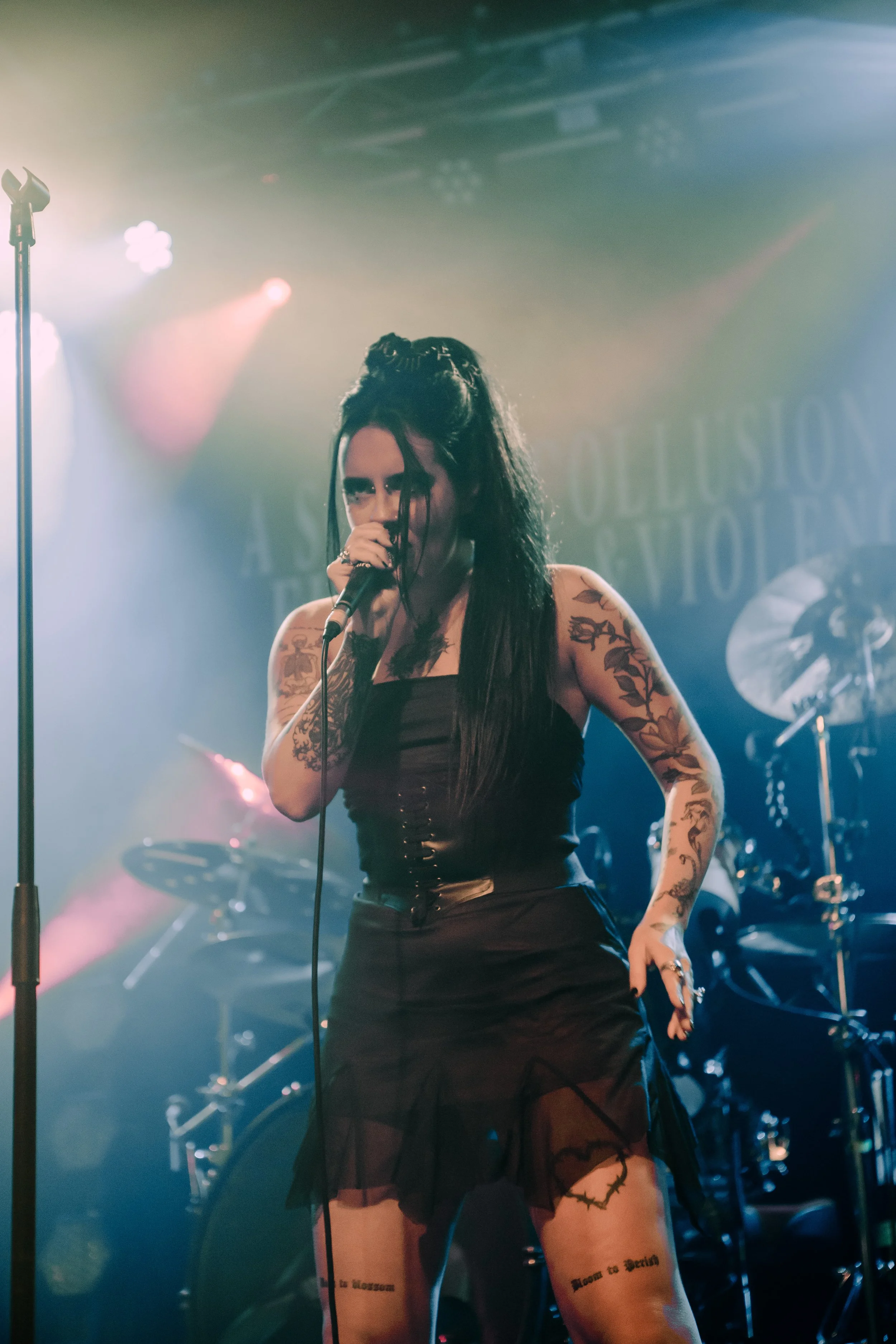 KnifeBride-3.jpg