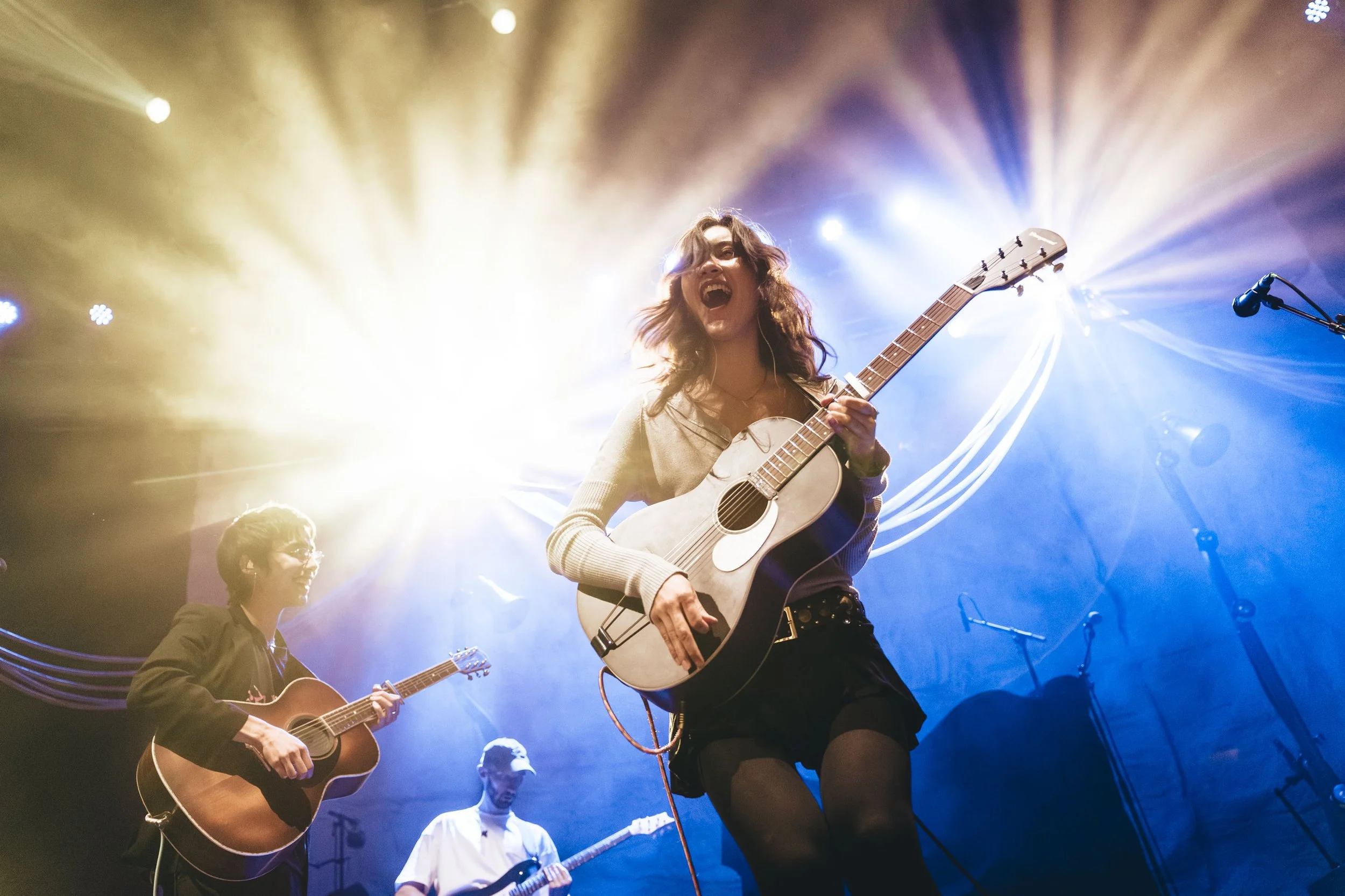 esmeemerson-12-11-2025-skyinanalog-4.jpg