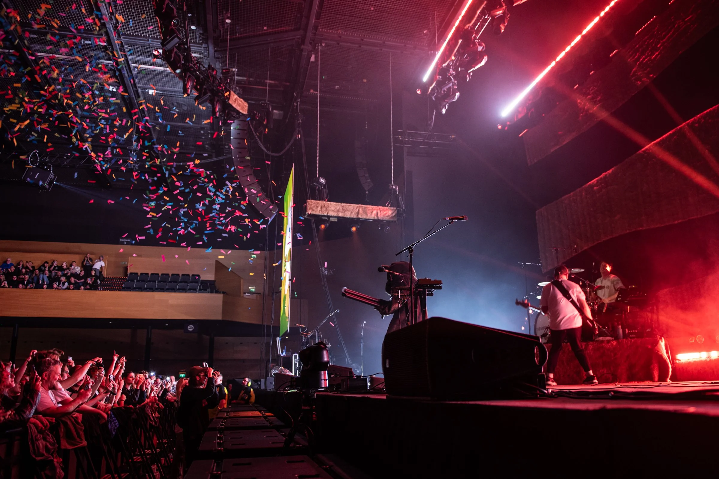 The Wombats - Phoebe Reeks Photography (13).jpg