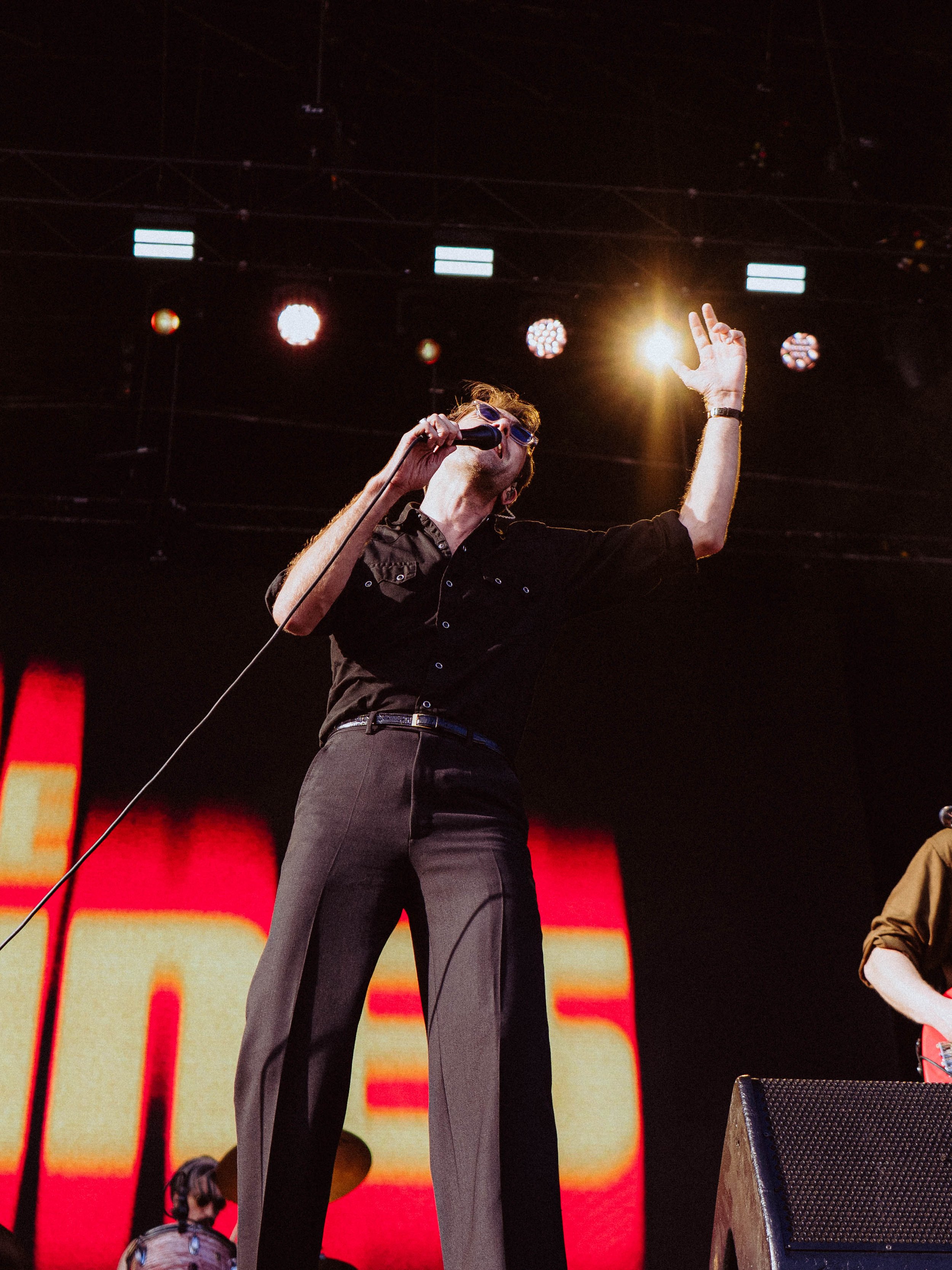 thevaccines squareone-2.jpg