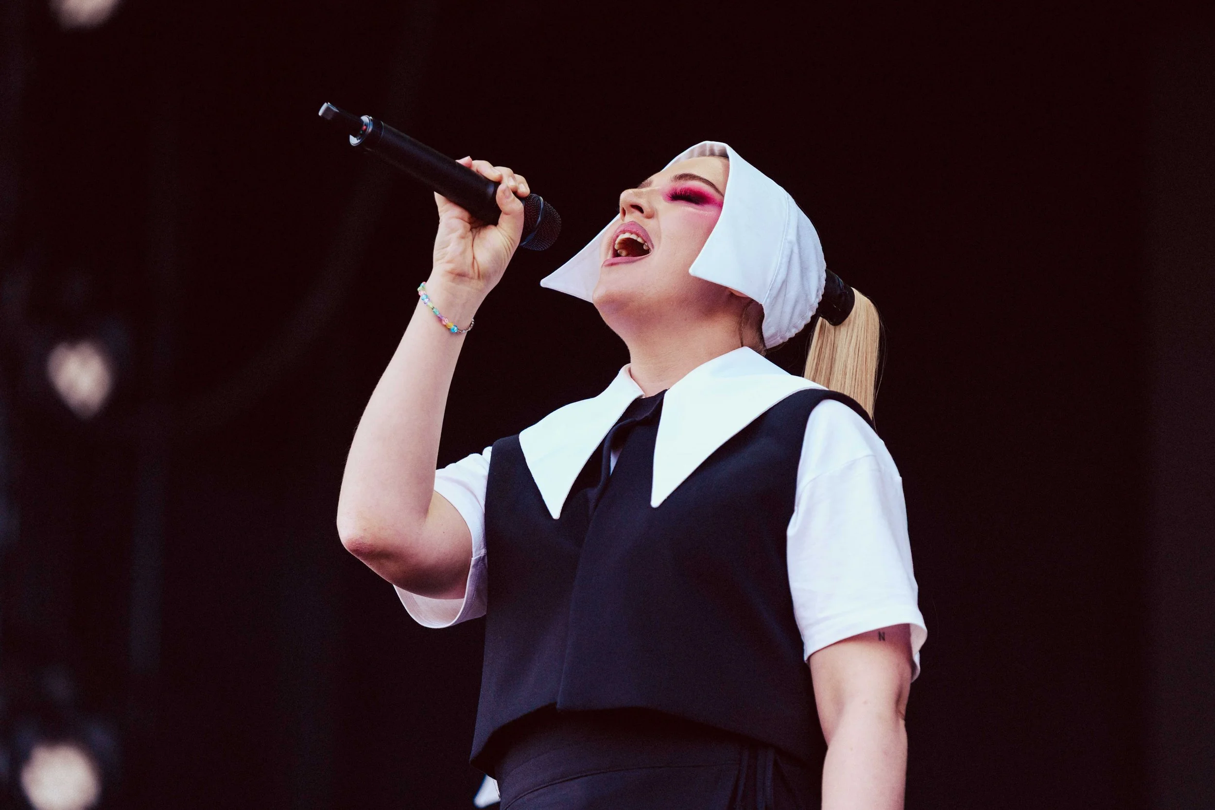selfesteem-skyinanalog-3.jpg