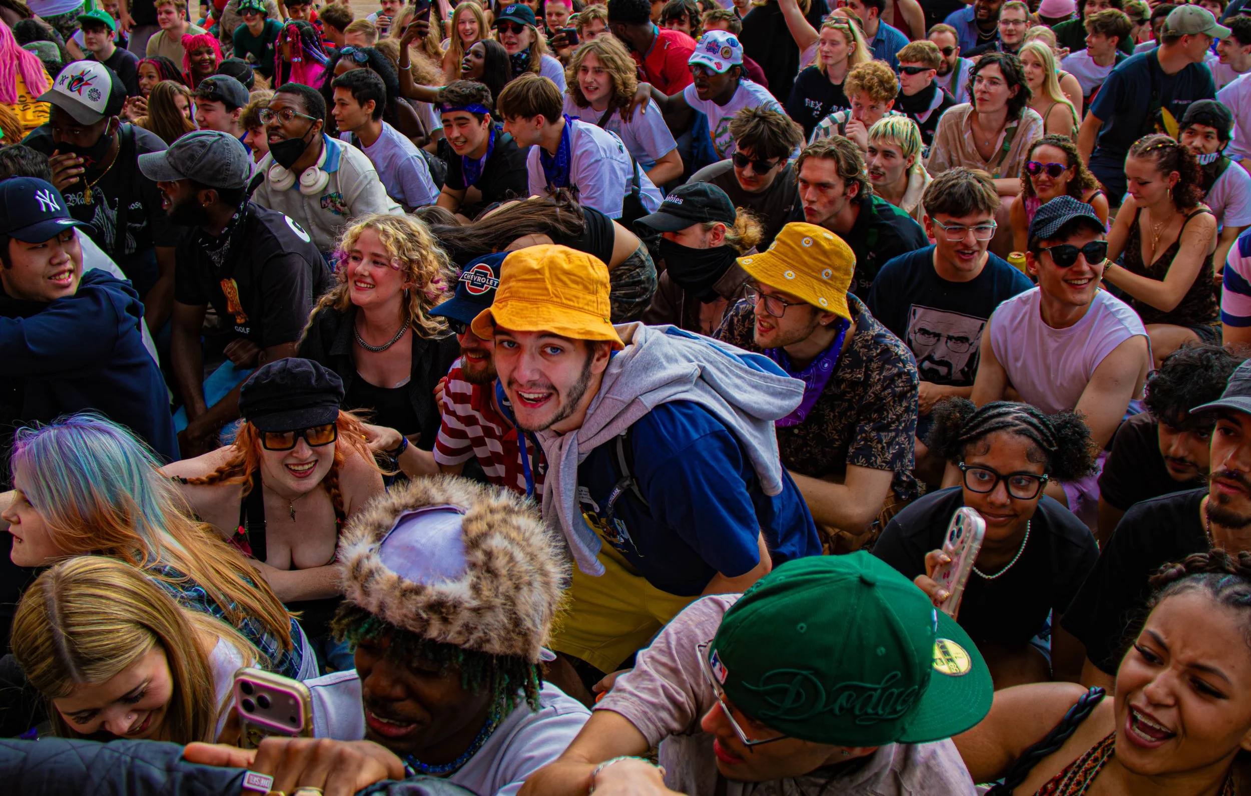 crowd at AG club(1).jpg