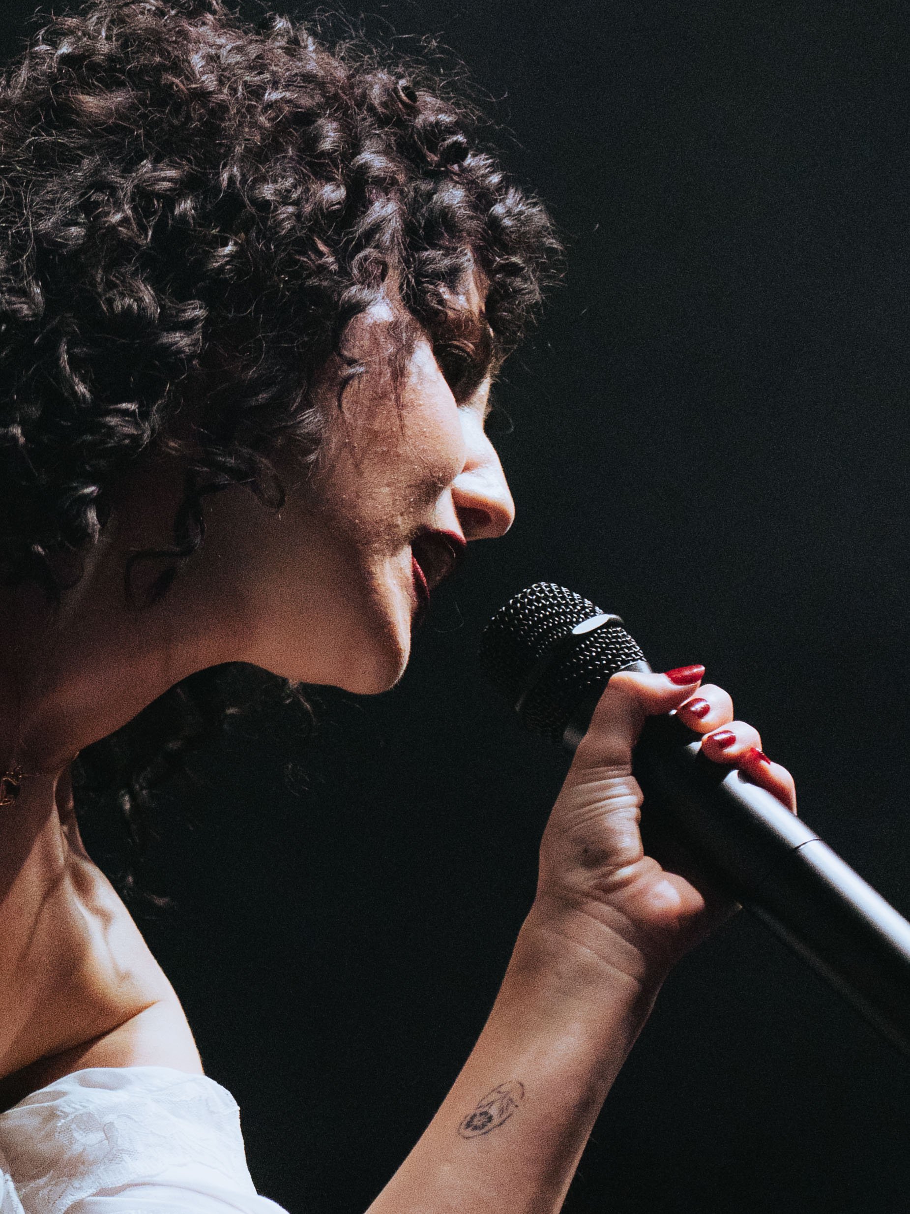 hannahgrae-skyinanalog-4.jpg