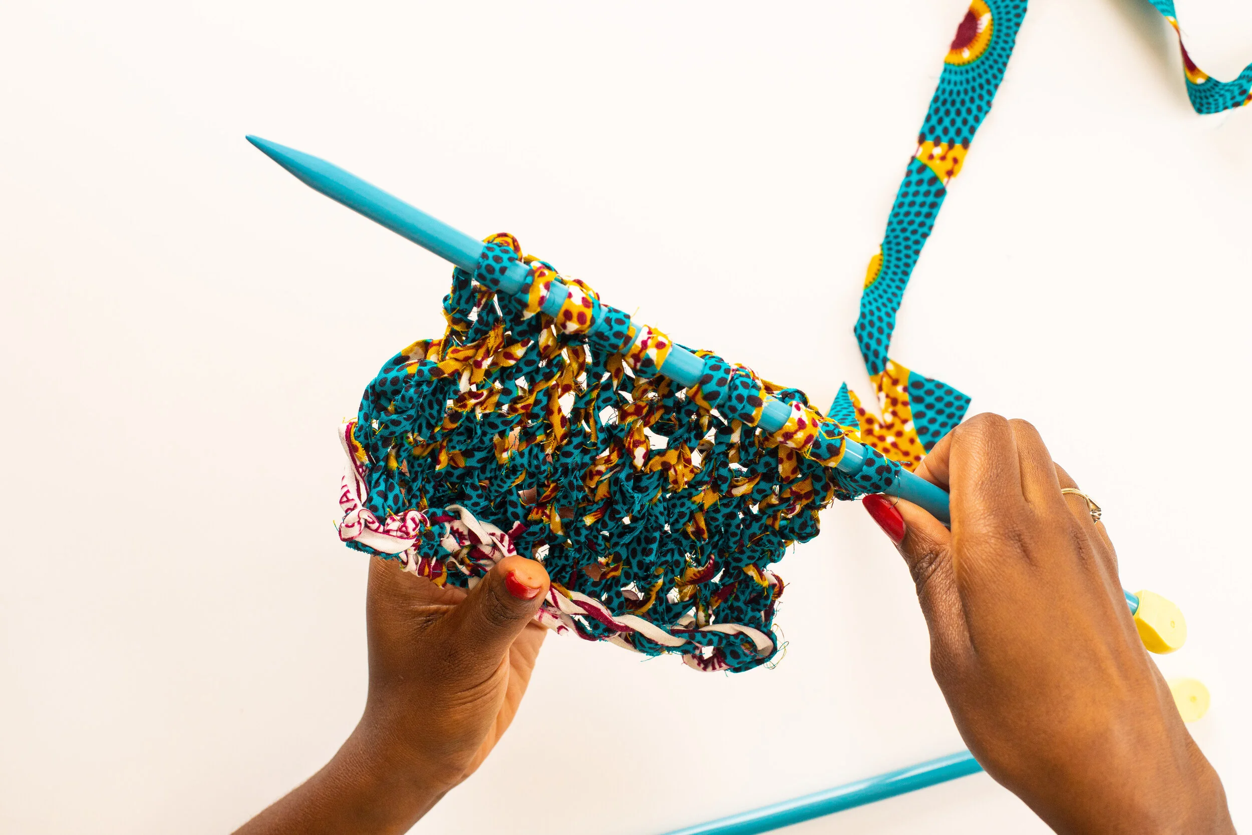 BLACK GIRL KNIT CLUB HOW TO STOCKING STITCH — Black Girl Knit Club
