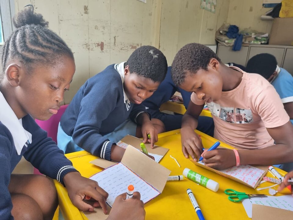 The highlight of the year for our Special Stars is the Christmas party and a chance to welcome their Hope Mentors to Bhambayi. This week our children learnt about true gifts, true value, the kind people in our worlds. In line with our goal to increas