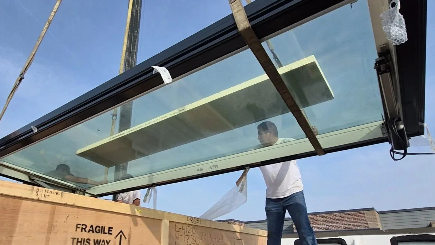 Setting the hatch into place