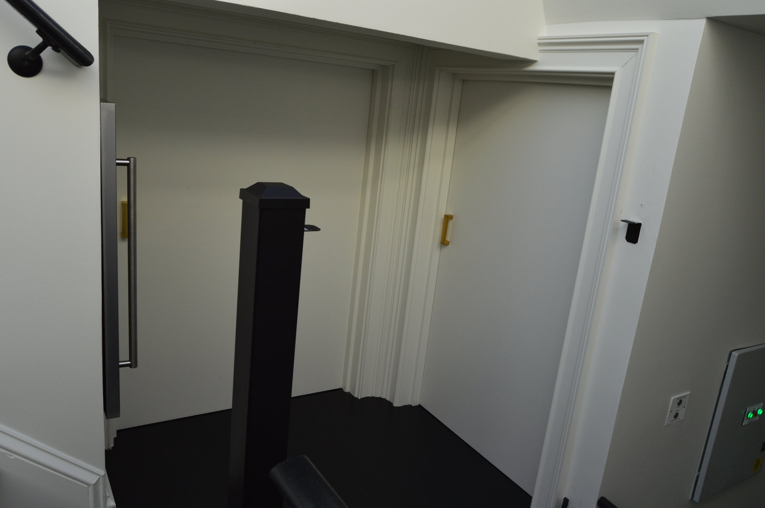 The landing with attic and mechanical access