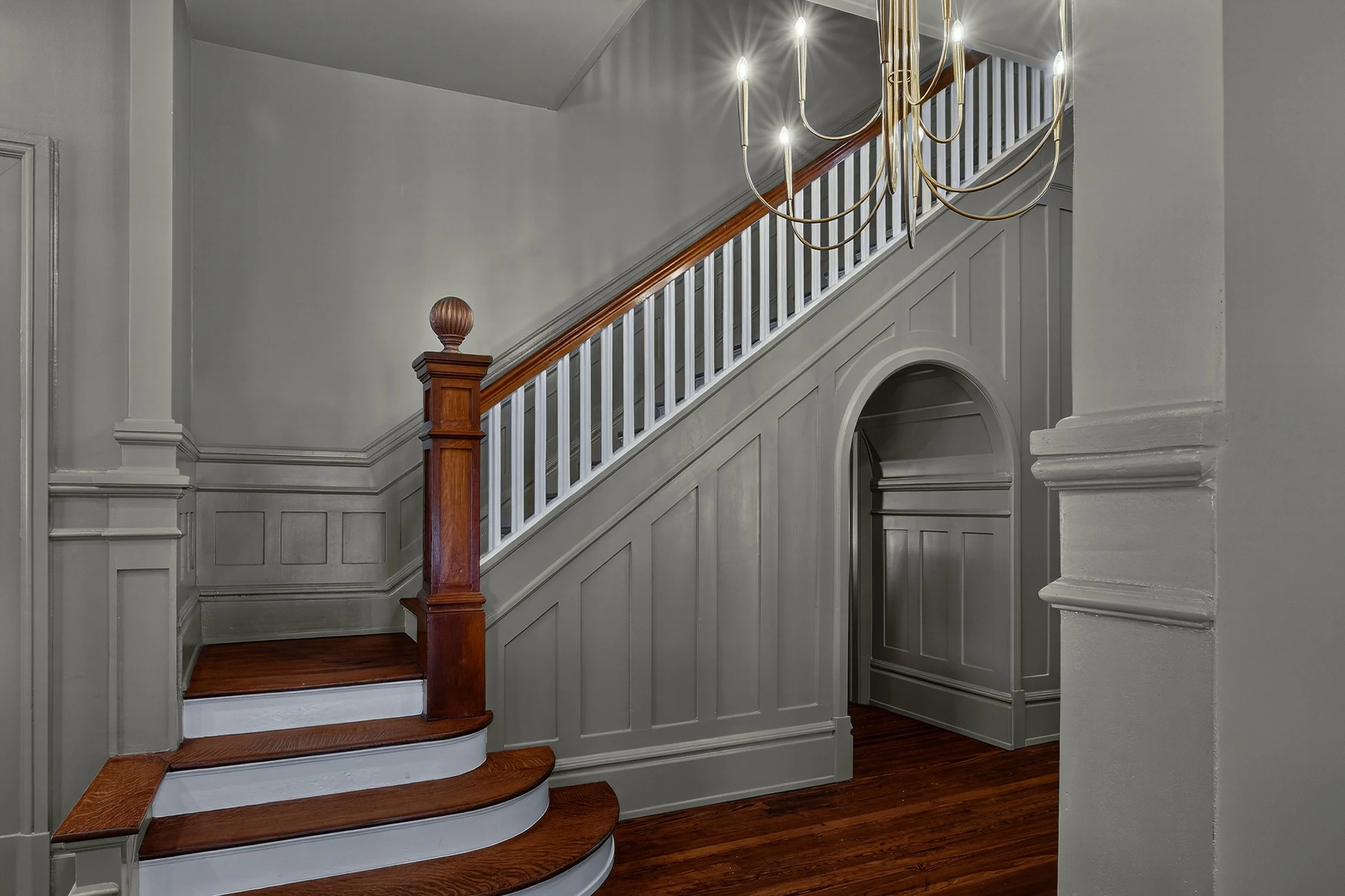 1st Floor Stairs D.jpg
