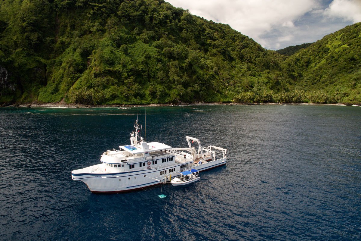 Cocos-Island-Scuba-Diving-Costa-Rica-3.jpeg