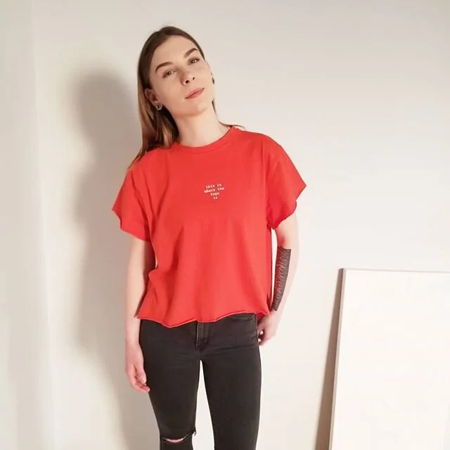 This is where the Yoga is... in navigating the daily unknown, in connecting to our practice, in emanating conscious awareness, in compassion, in love.
Thank you @abmozie for the beautiful shot in THE YOGA tee.
.
.
.
.
#sustainablefashion #madeinyeg #