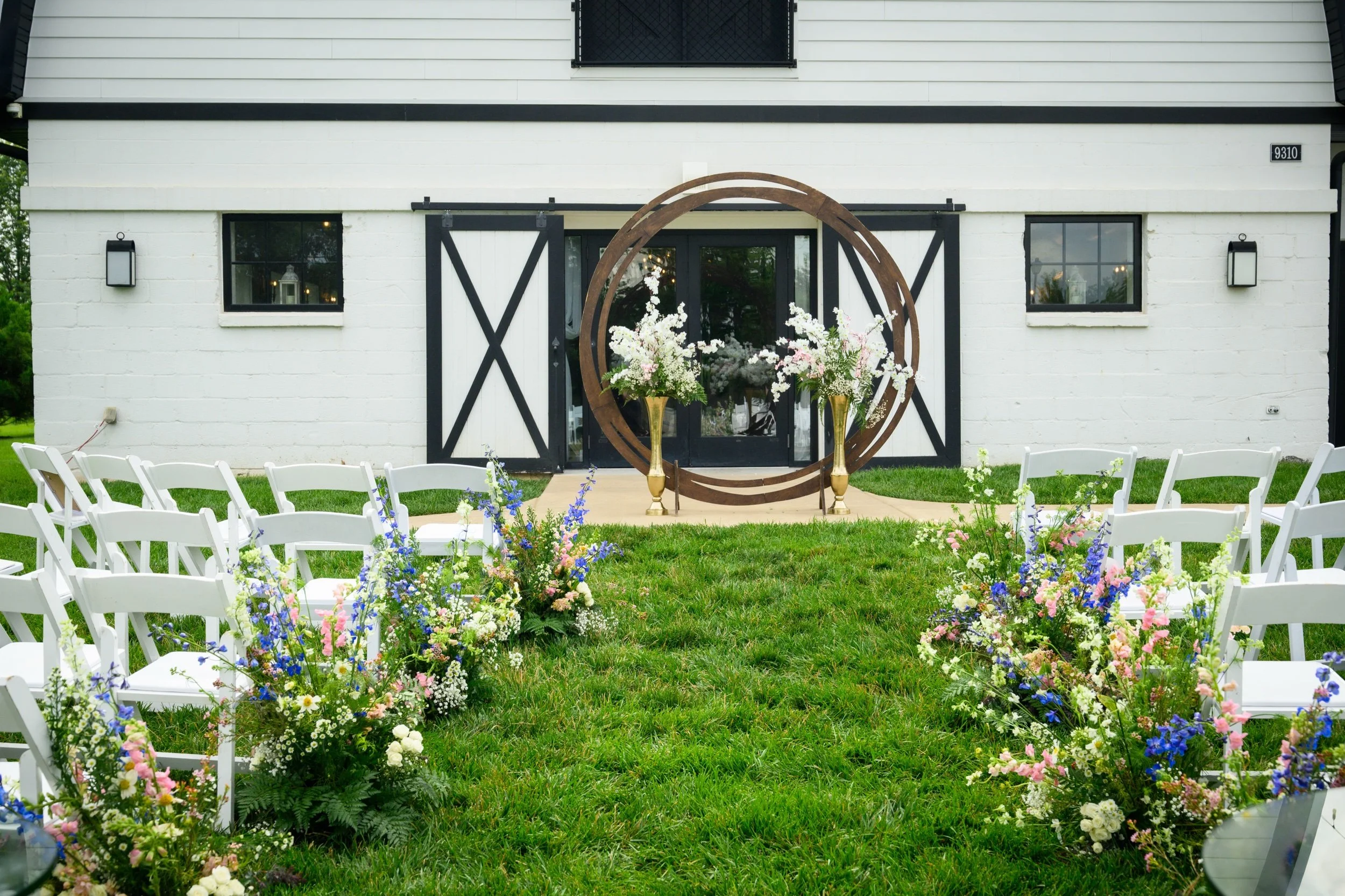 Ceremony decor