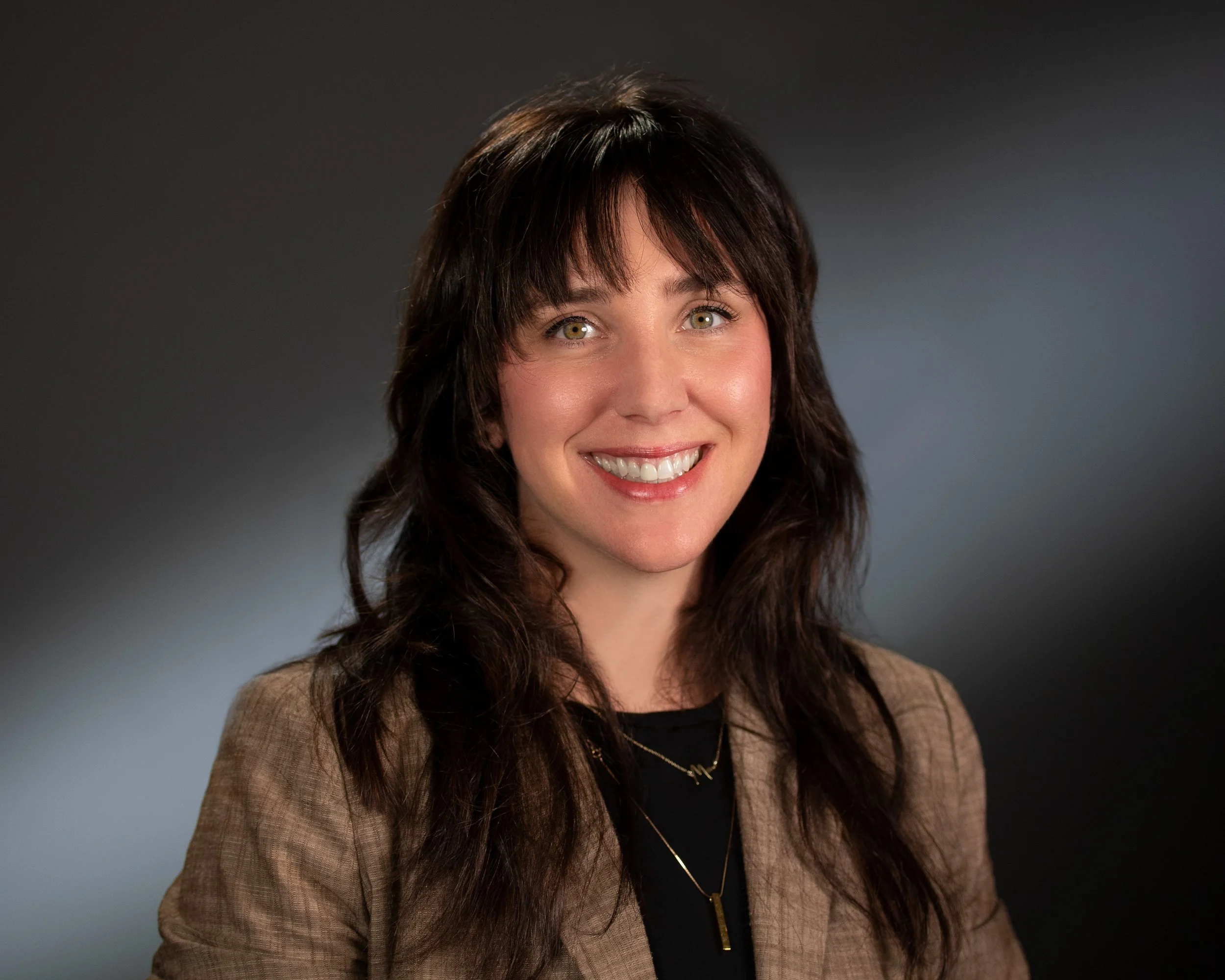 Lisa Welcome Headshot