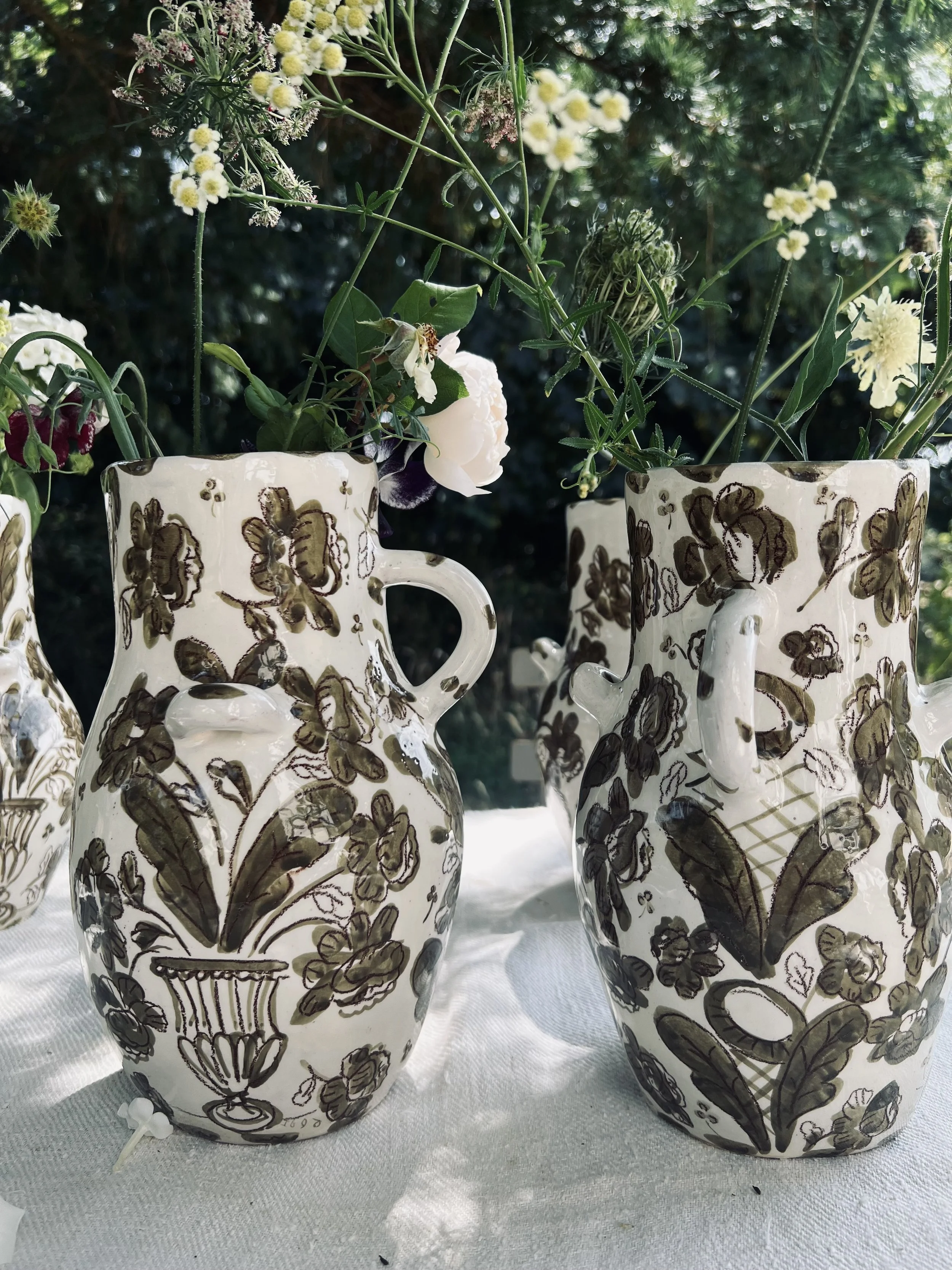 1690 Clover & Roses Jug | In Stock
