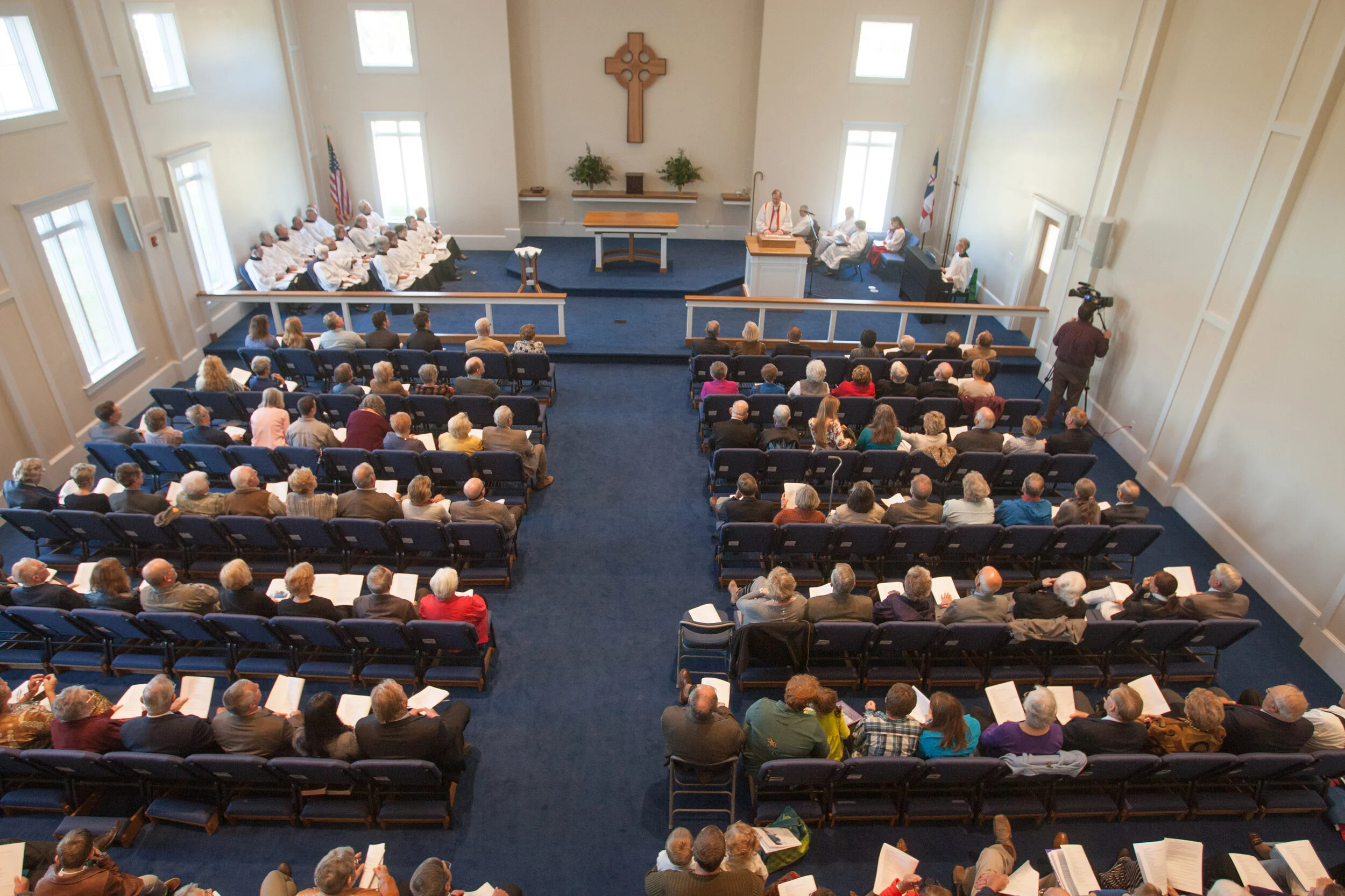 light-of-christ-dedication_23052931162_o.jpg