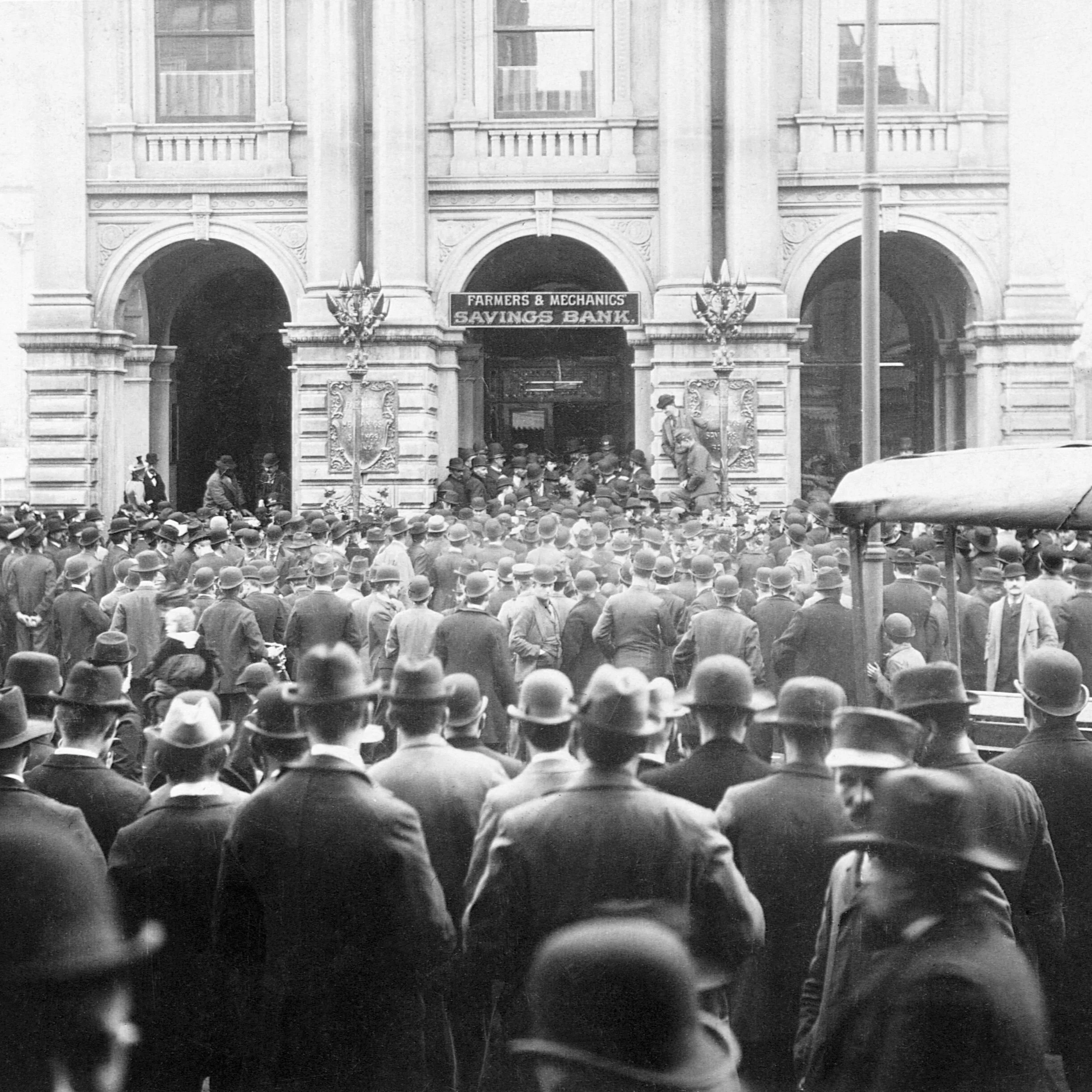 Reserve Requirements: 0%