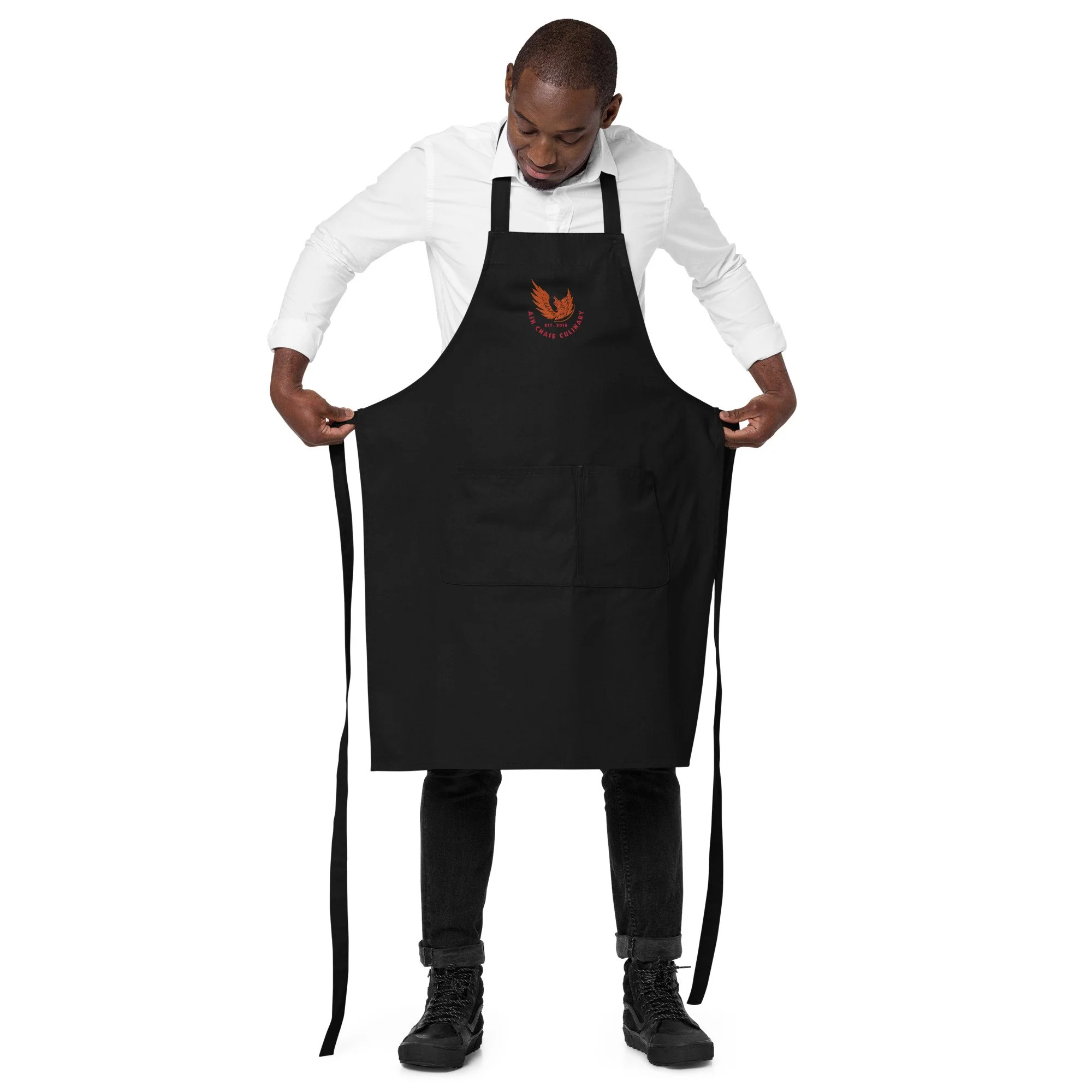 organic-cotton-apron-black-front-2-6421f3c756df1.jpg