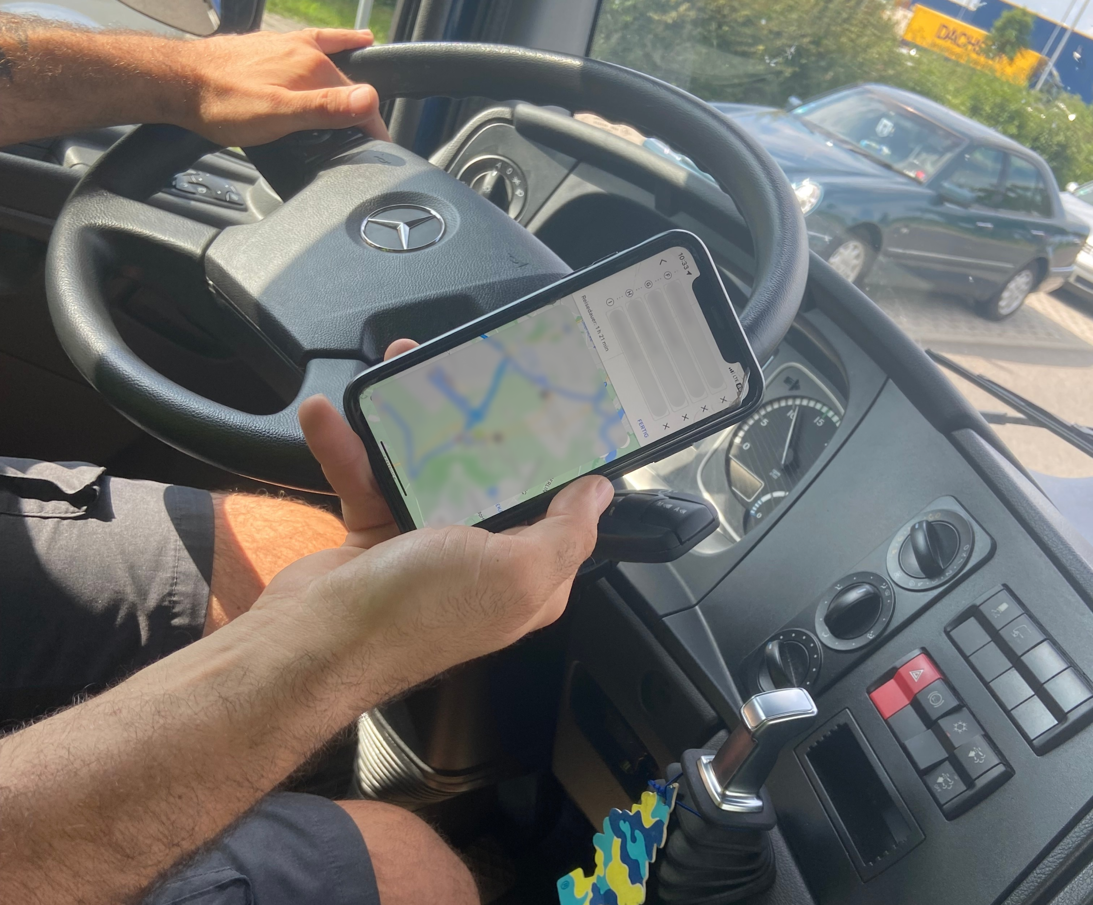 Drivers would also sometimes prefer using non truck navigation since they'd have better  features in some instances