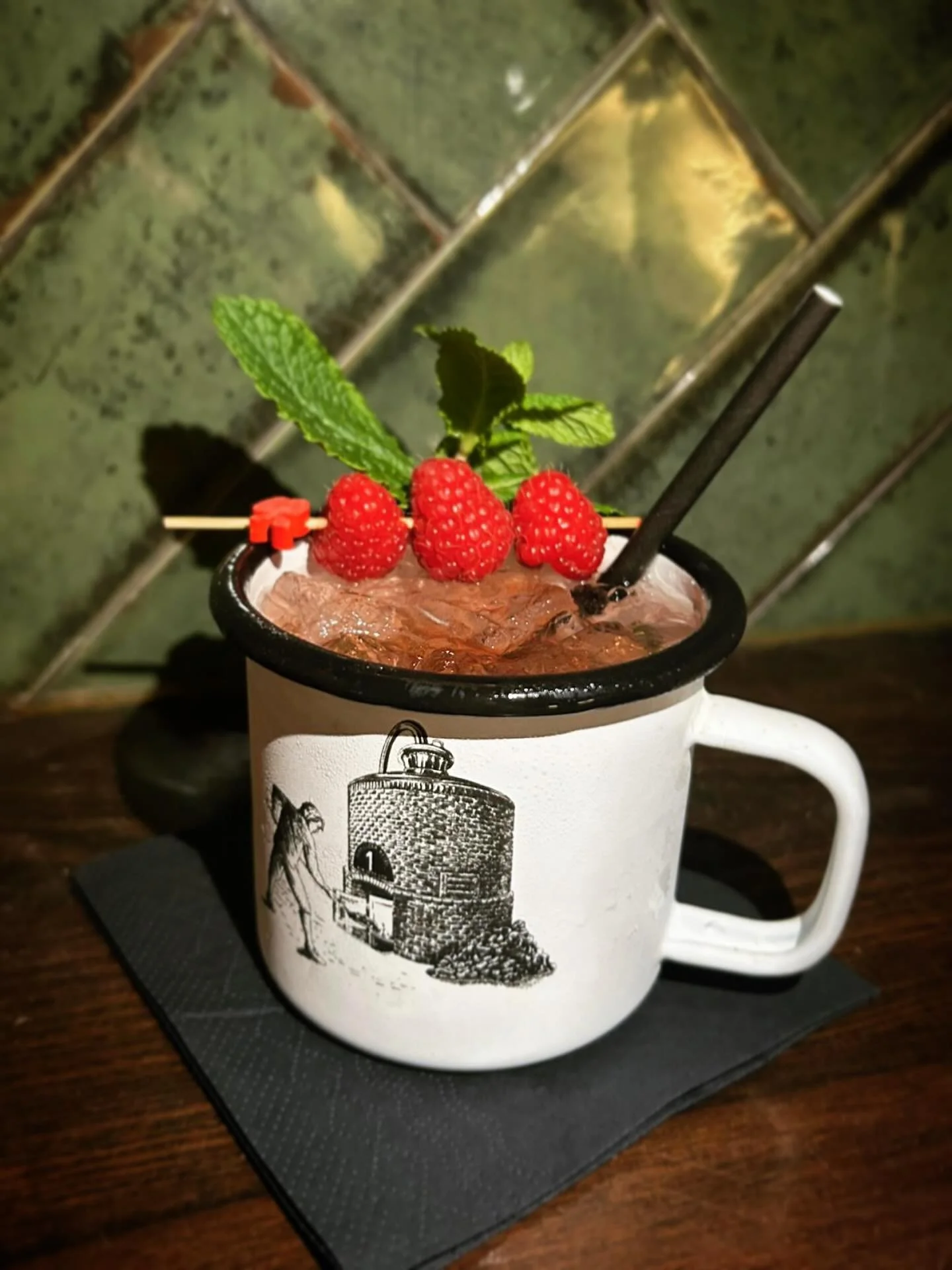 Glasgow Cocktail Week is almost here! 🍸

To celebrate, we&rsquo;re serving up our Raspberry Smash &ndash; a refreshing mix of Johnnie Walker Black Label, our homemade raspberry &amp; mint cordial, fresh mint leaves, and soda.

If you&rsquo;ve got yo