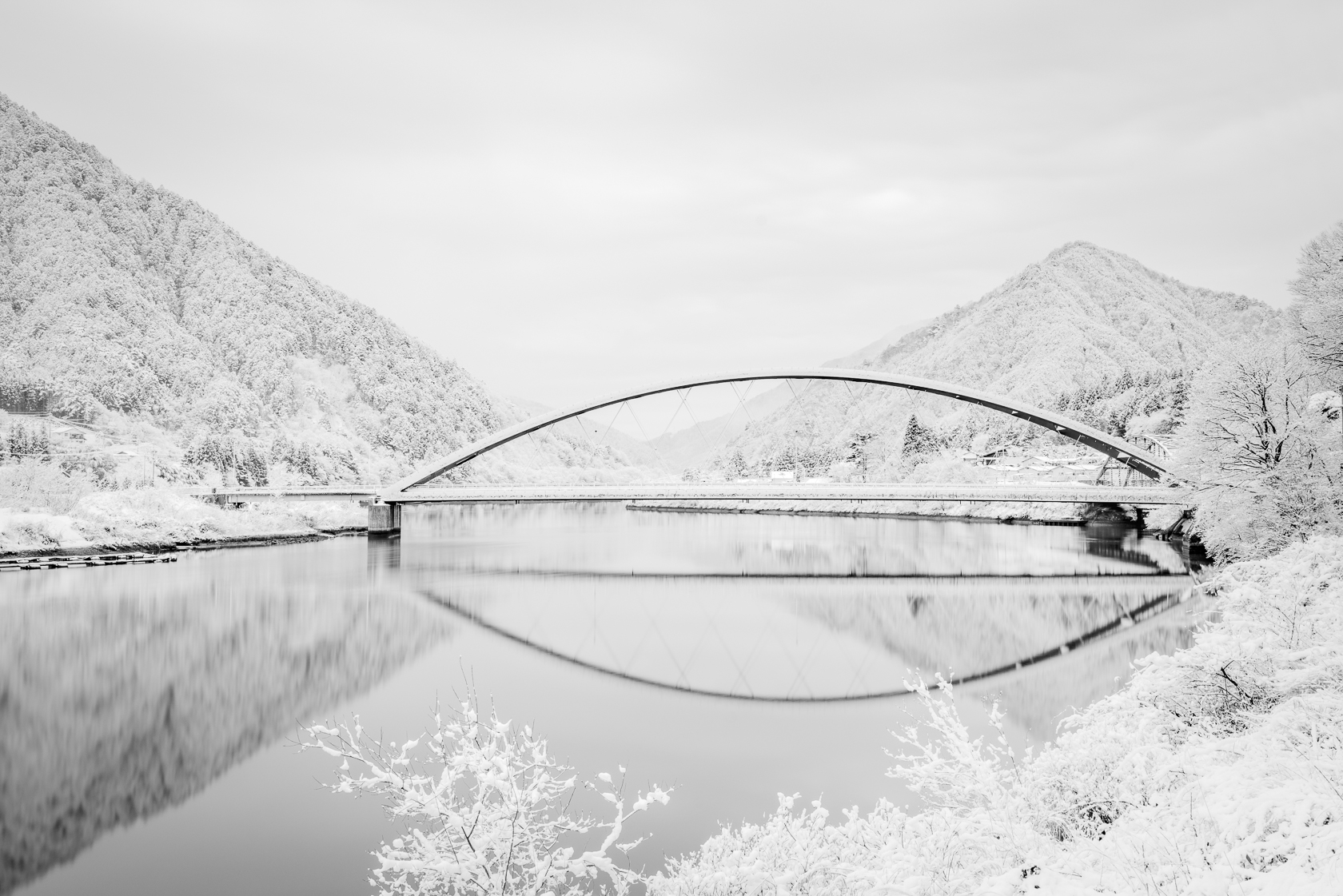 River Kiso white morning_.jpg