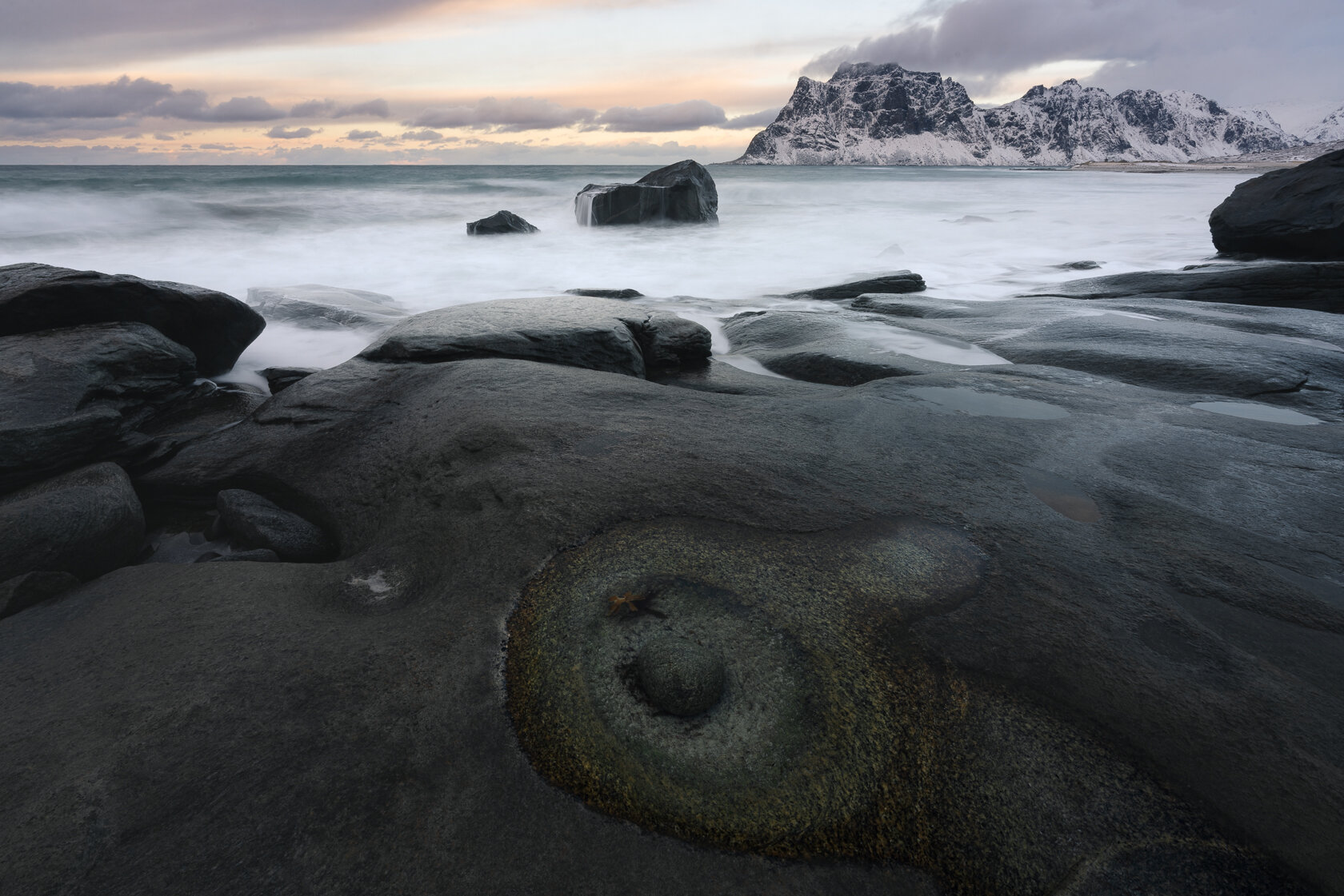 Uttakleiv Beach in the dusk.jpg