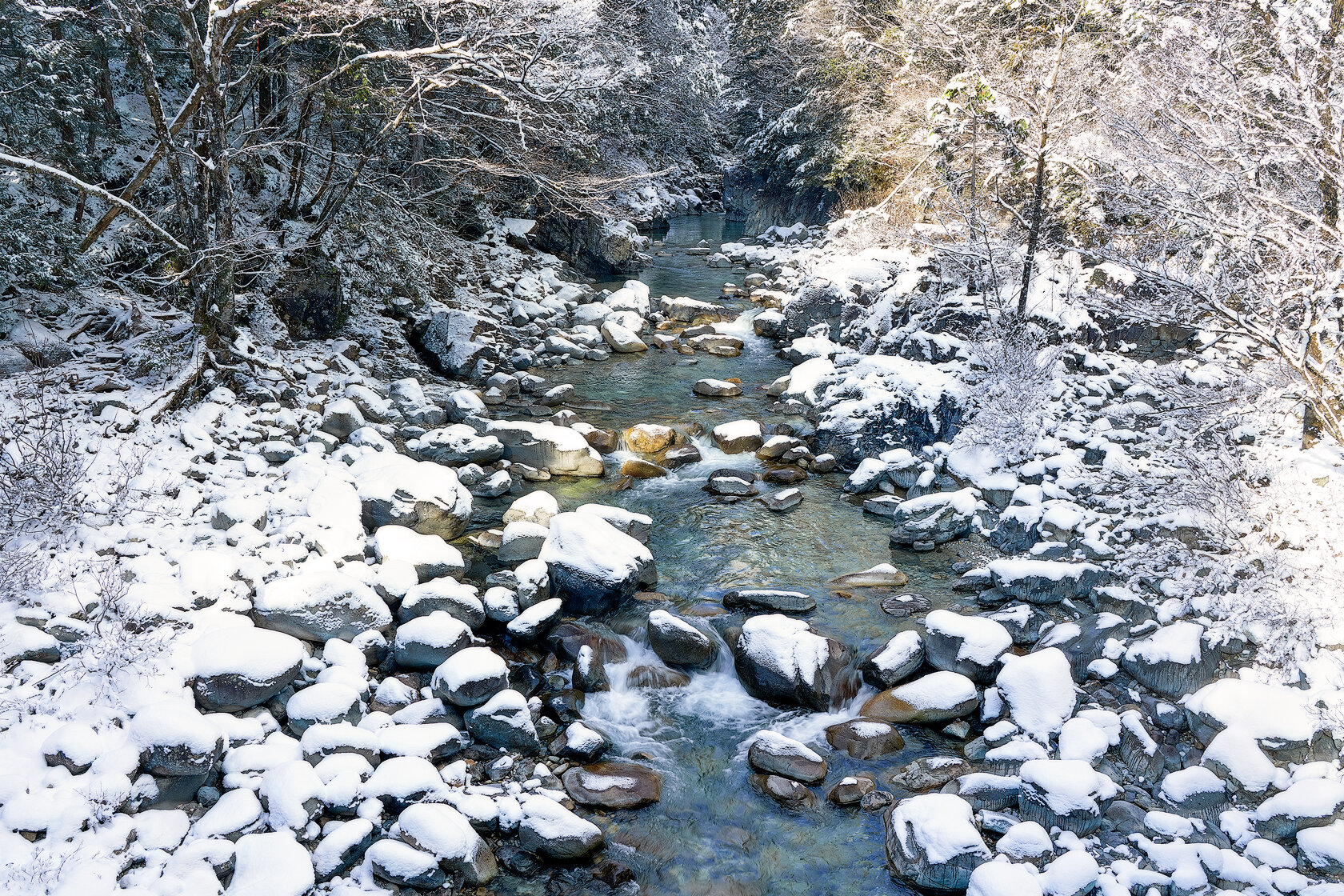 A-winter-morning-in-Atera-Valley.jpg