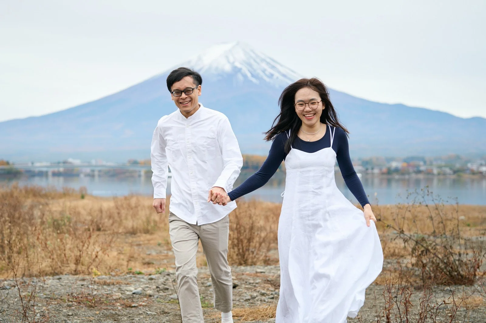mtfuji-japan-couple-photoshoot-vacation-autumn_0045.jpg