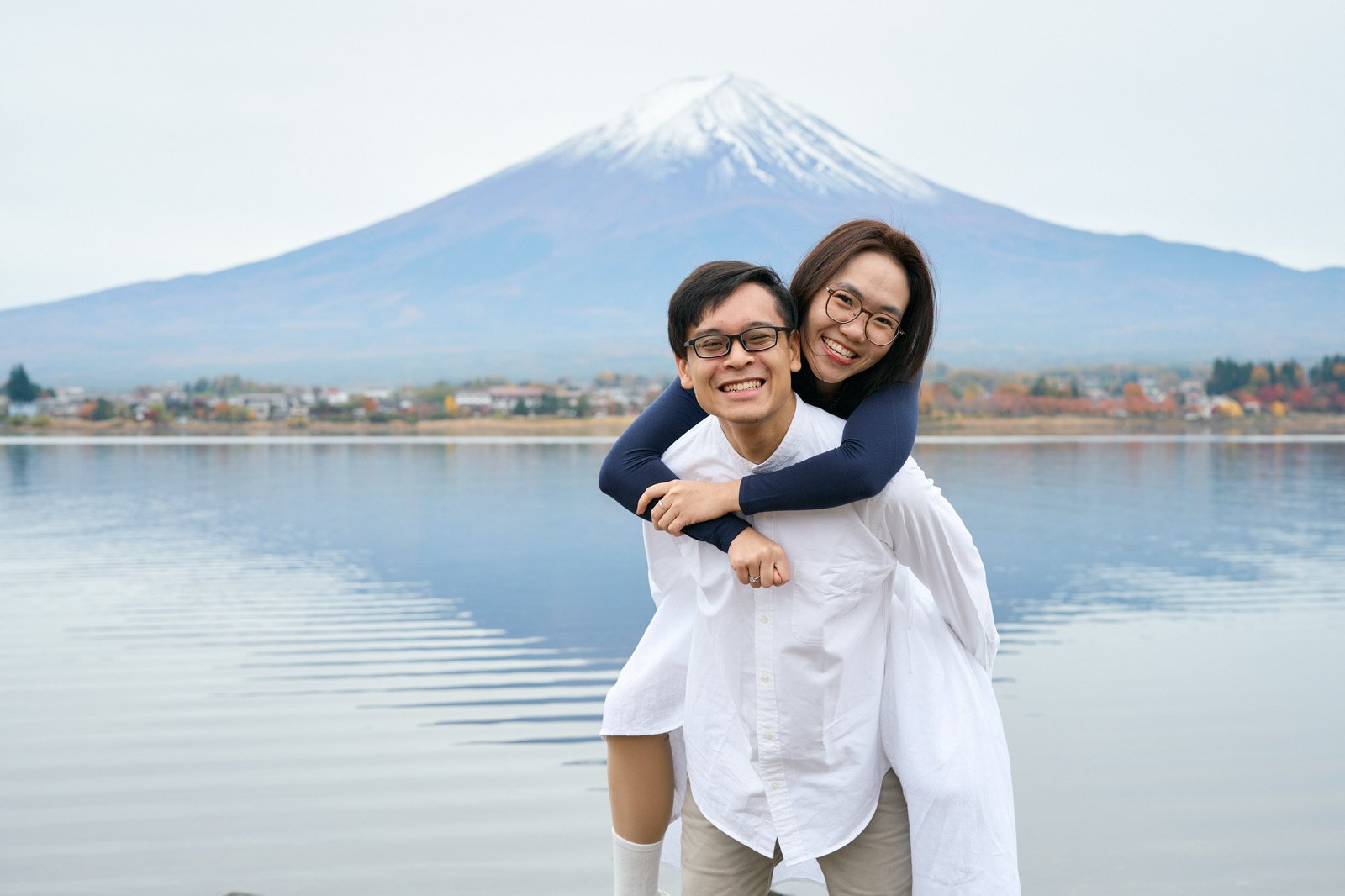 mtfuji-japan-couple-photoshoot-vacation-autumn_0098.jpg