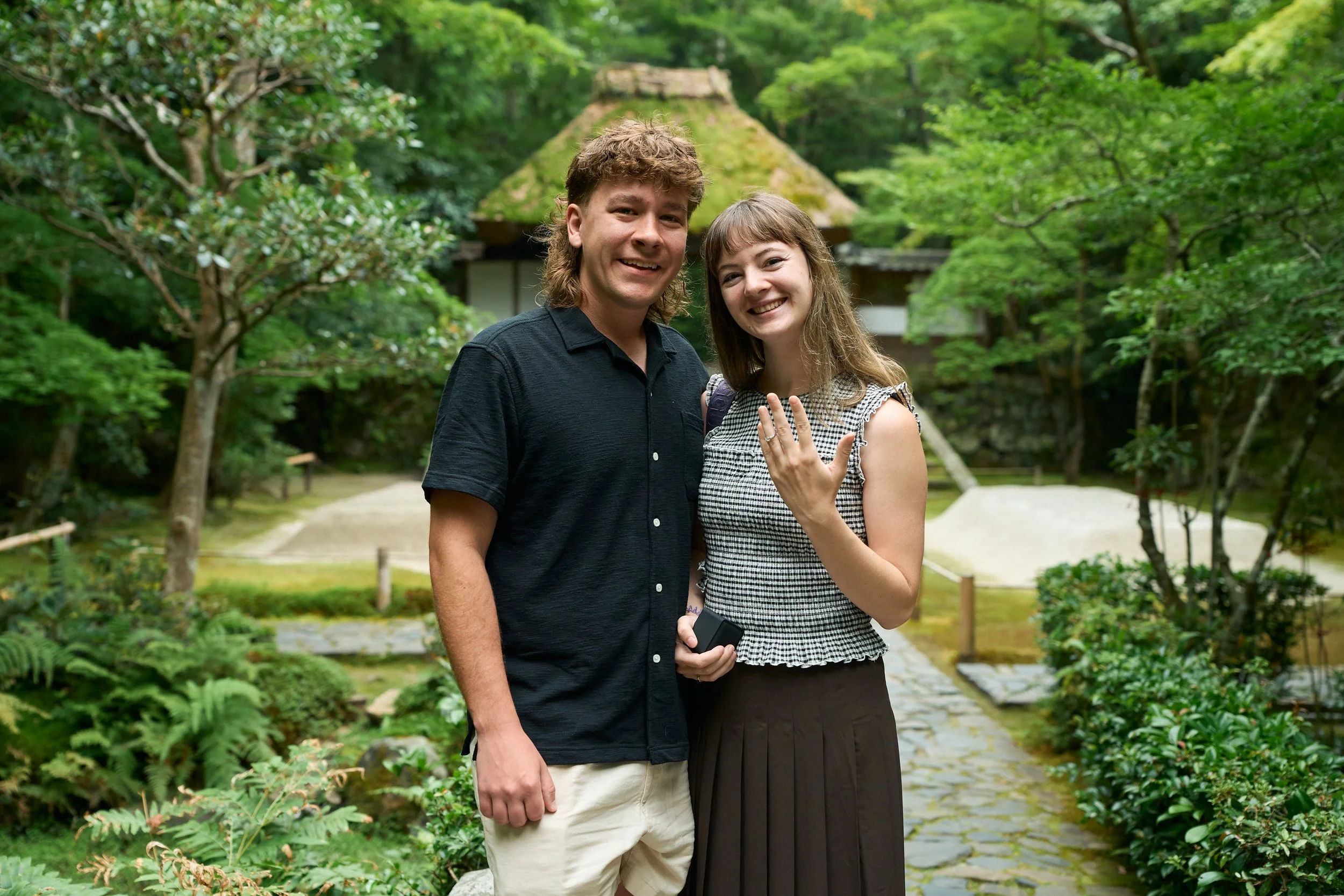 A Sunrise Proposal at a Quiet Kyoto Temple