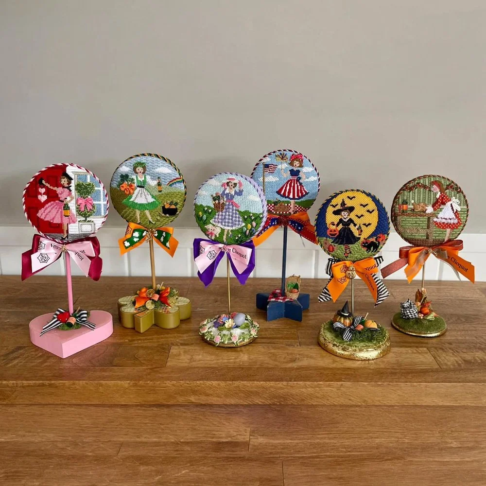 NPL-Betty Loves All The Holidays-Set.jpg