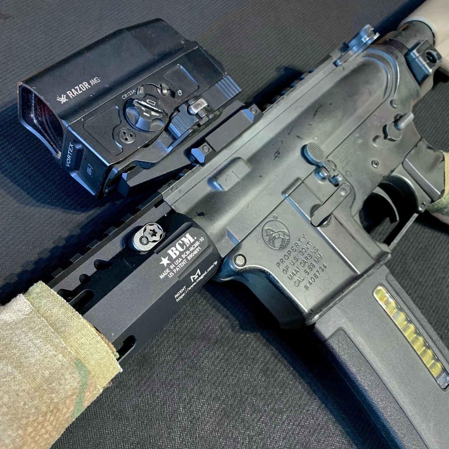 ⚙️ ANOTHER M4 ⚙️ WWW.EXMACHINA.UK ⚙️

I think this is a Tokyo Marui Next-Gen Recoil&hellip; Can&rsquo;t remember&hellip;. @kul.tist

@ptssyndicate @vortexoptics @magpul

#airsoft #airsoftuk #airsoftgear #airsoftnation #milsim #speedqb #speedsoft #eng