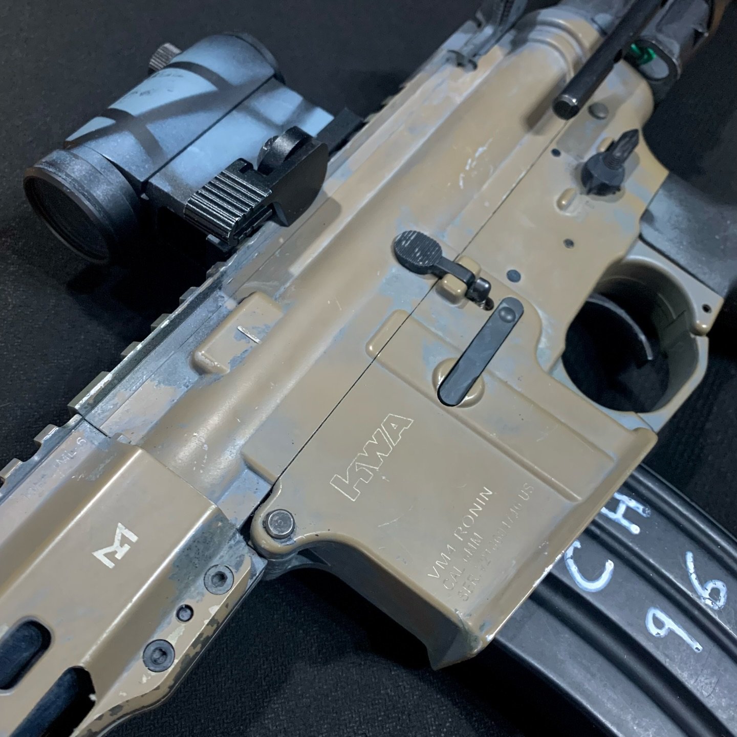 ⚙️ LIGHTLY FROSTED ⚙️ WWW.EXMACHINA.UK ⚙️

@kwa_airsoft @kwa_uk RONIN in for some repairs w. @gateenterprise TITAN 2 and Precision RHOP. Dangerous and/or funny, when you plug a battery in it just goes full-auto!

#airsoft #airsoftuk #exmachinauk