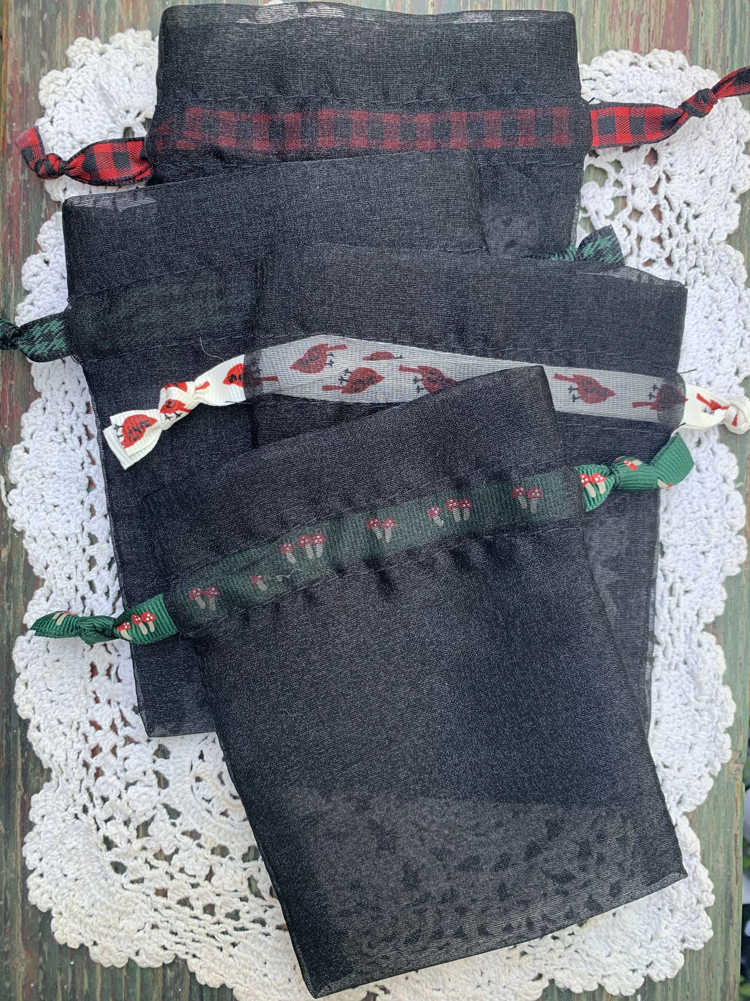 Small Holiday Gift Bags 2023.jpg