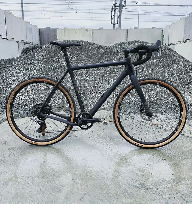 The new Hakka MX rolled off the Dirt Merchants line this week and is off to the to explore backroads in the Marlborough Sounds 
#ibiscycles #gravelbike #randomadventures #wintercycling