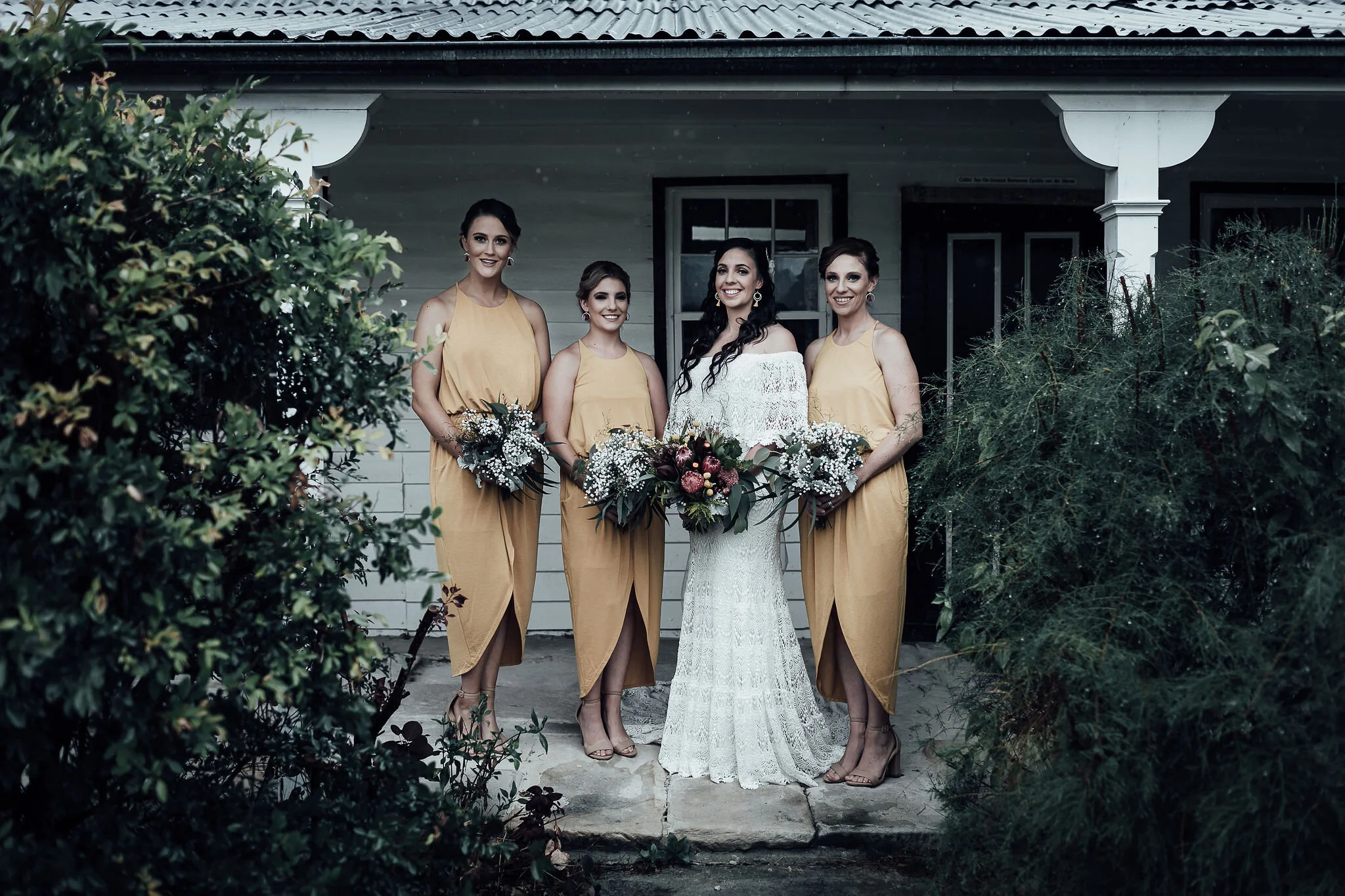 Fiona-+-Bobby-Photography-Collits-Inn-Amy-+-Chris's-Wedding_224_0445.jpg