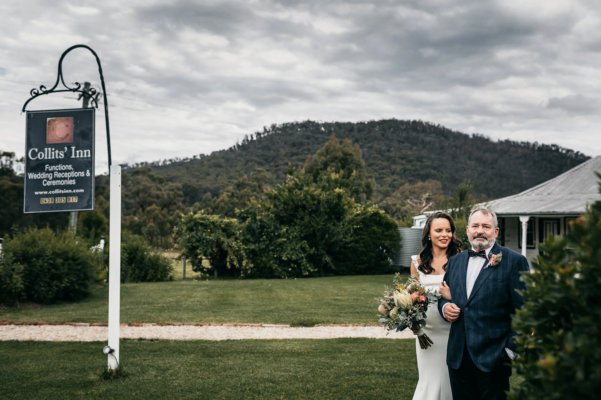 Fiona-+-Bobby-Photography-Blue-Mountains-Wedding-Photographer-Collits-Inn-Weddings-Libby-+-Russ'sWedding-11-0088.jpg